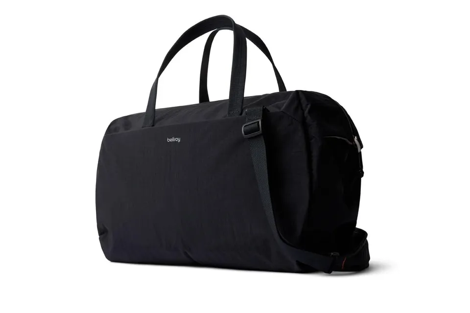 bellroy-lite-duffel-sac-sport-l-ger-noir-bandouli-re-week-end image 1
