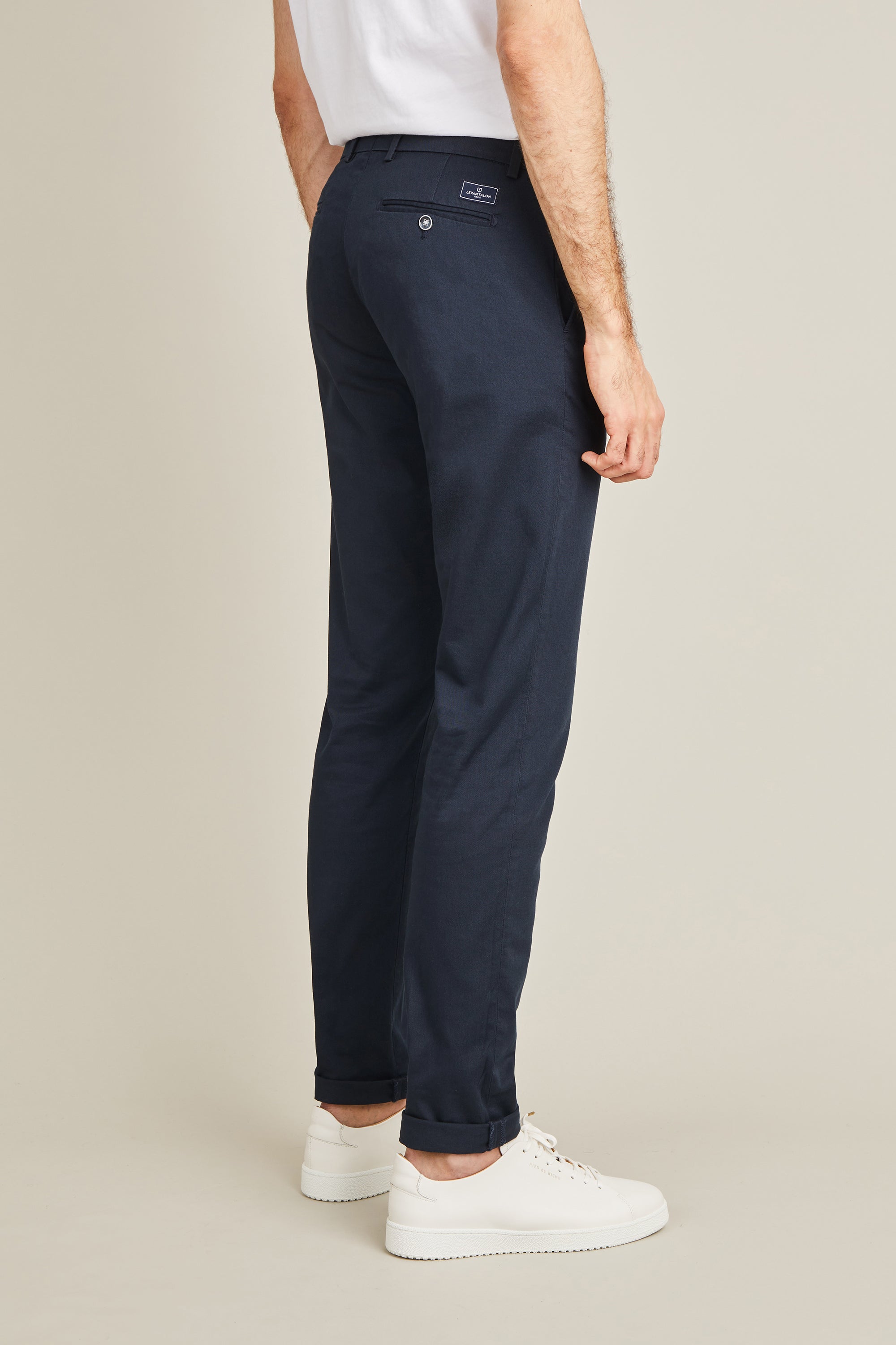 le-pantalon-chinos-homme-chino-bleu-marine-semi-slim image 6