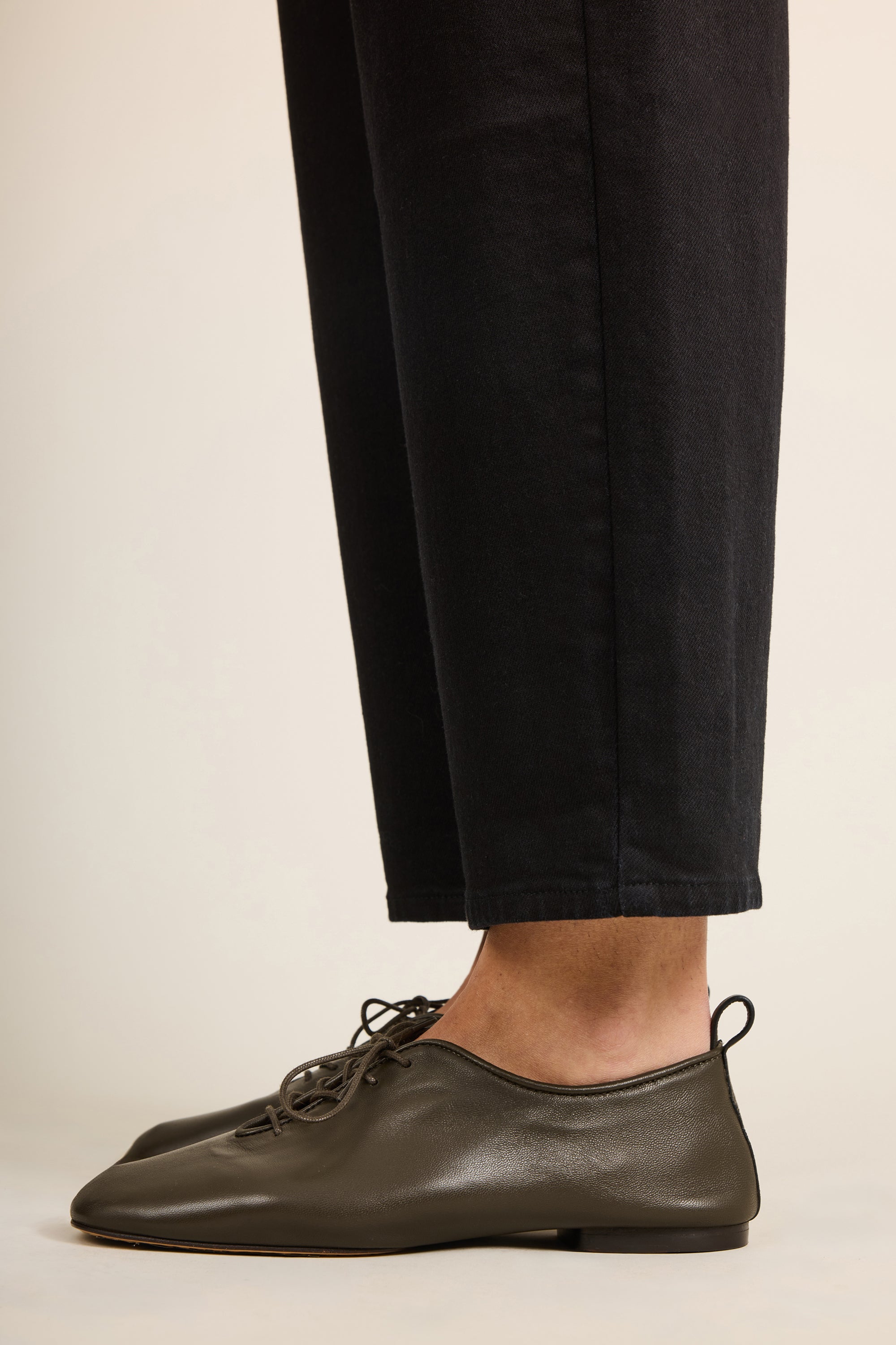 le-pantalon-jean-balloon-noir-jean-large-coton image 7