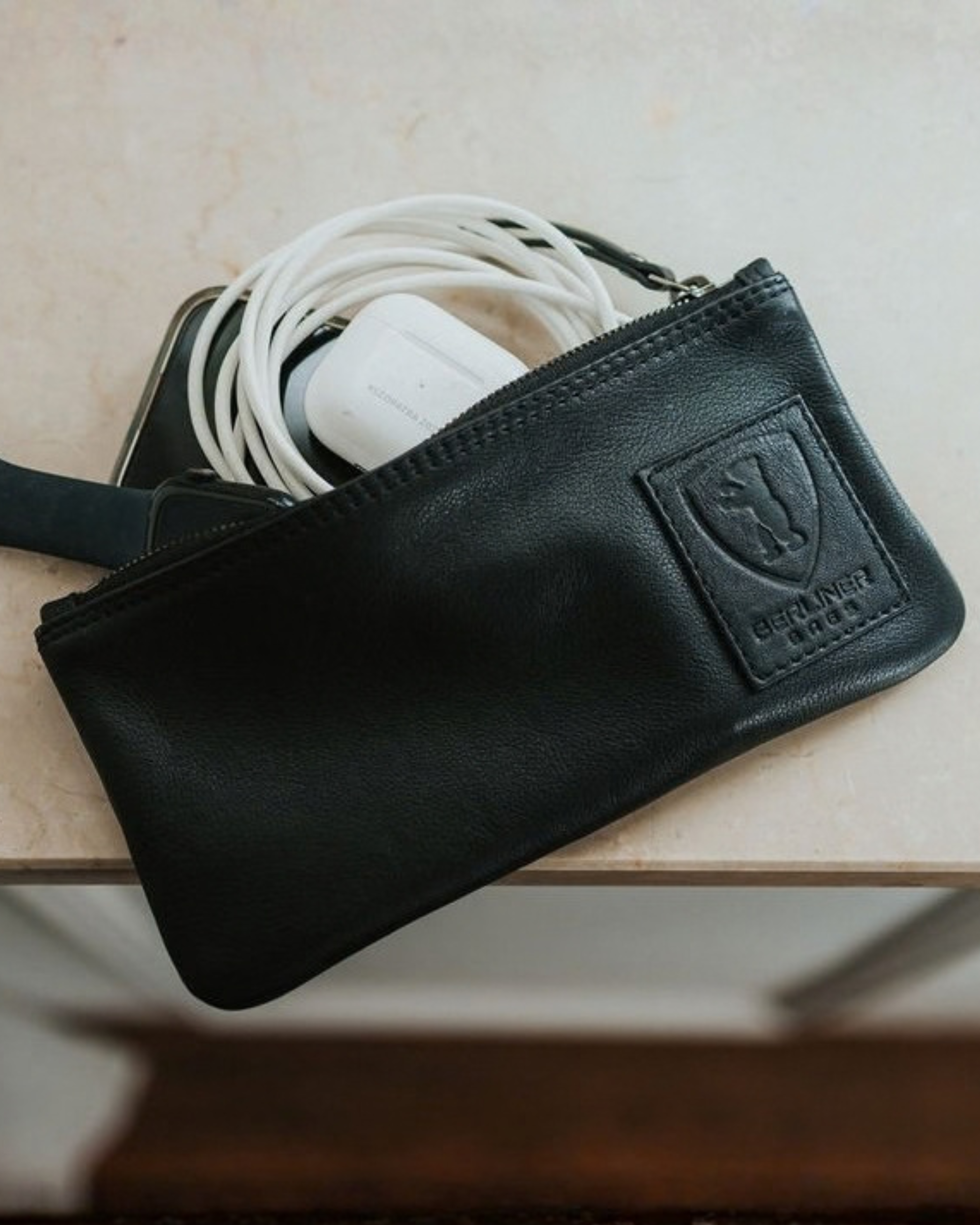 berliner-pen-bag-trousse-cuir-noir-vintage image 6