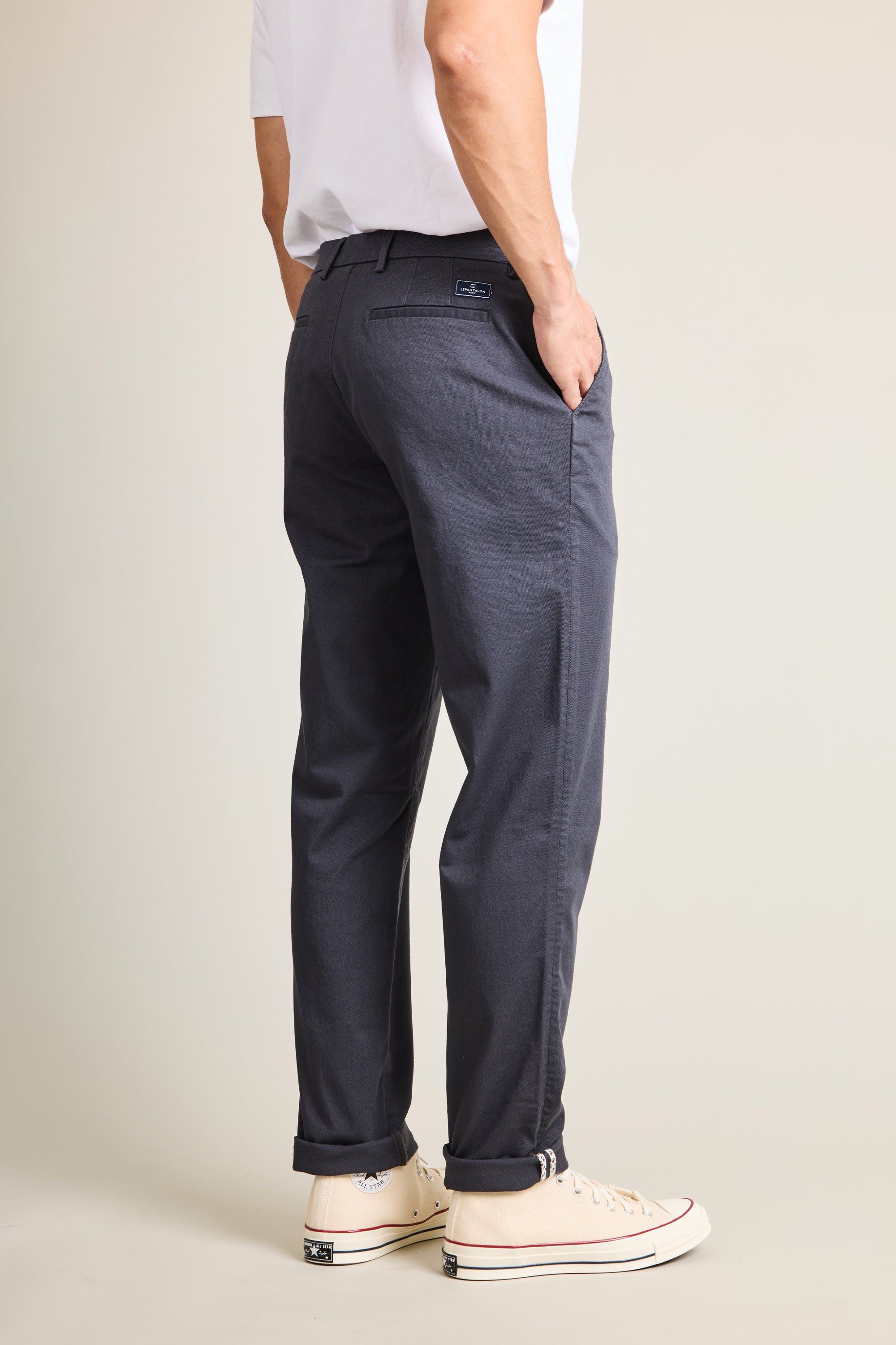 le-pantalon-chinos-homme-chino-easy-carotte-gris-anthracite-coton image 5