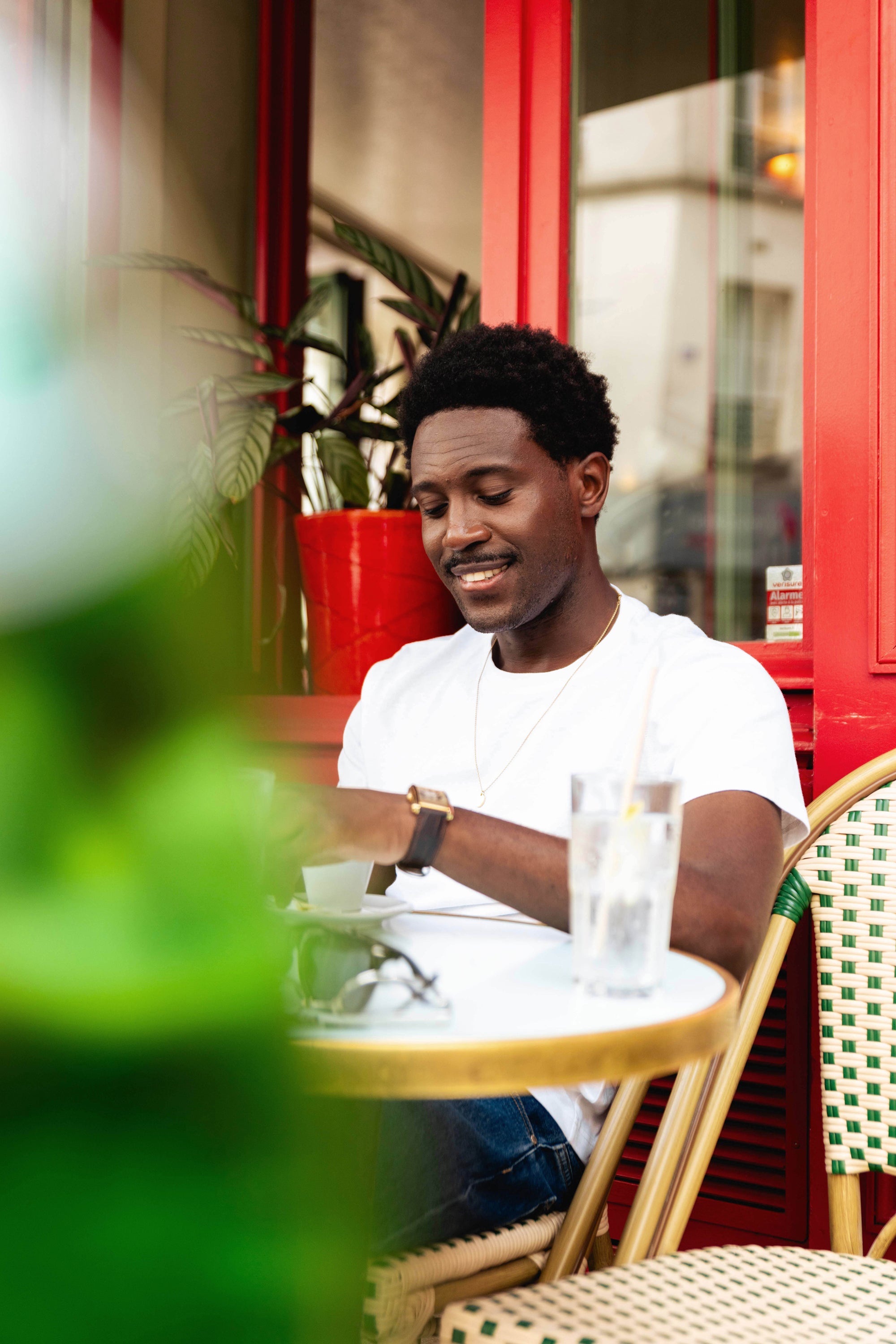 le-pantalon-t-shirts-homme-tee-shirt-coton-lin-blanc-droit image 4