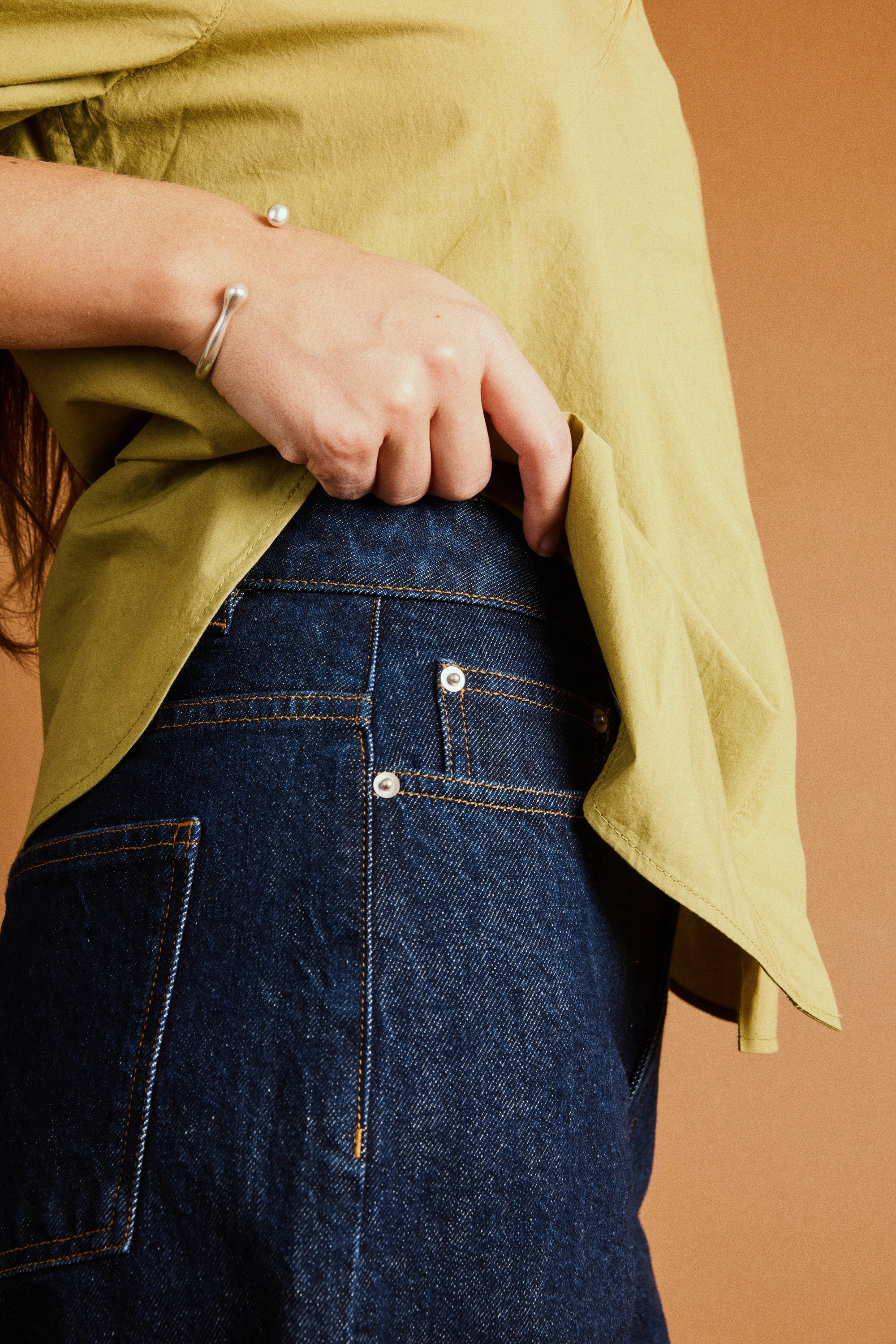 le-pantalon-jean-balloon-brut-jean-brut-lasthanne image 3
