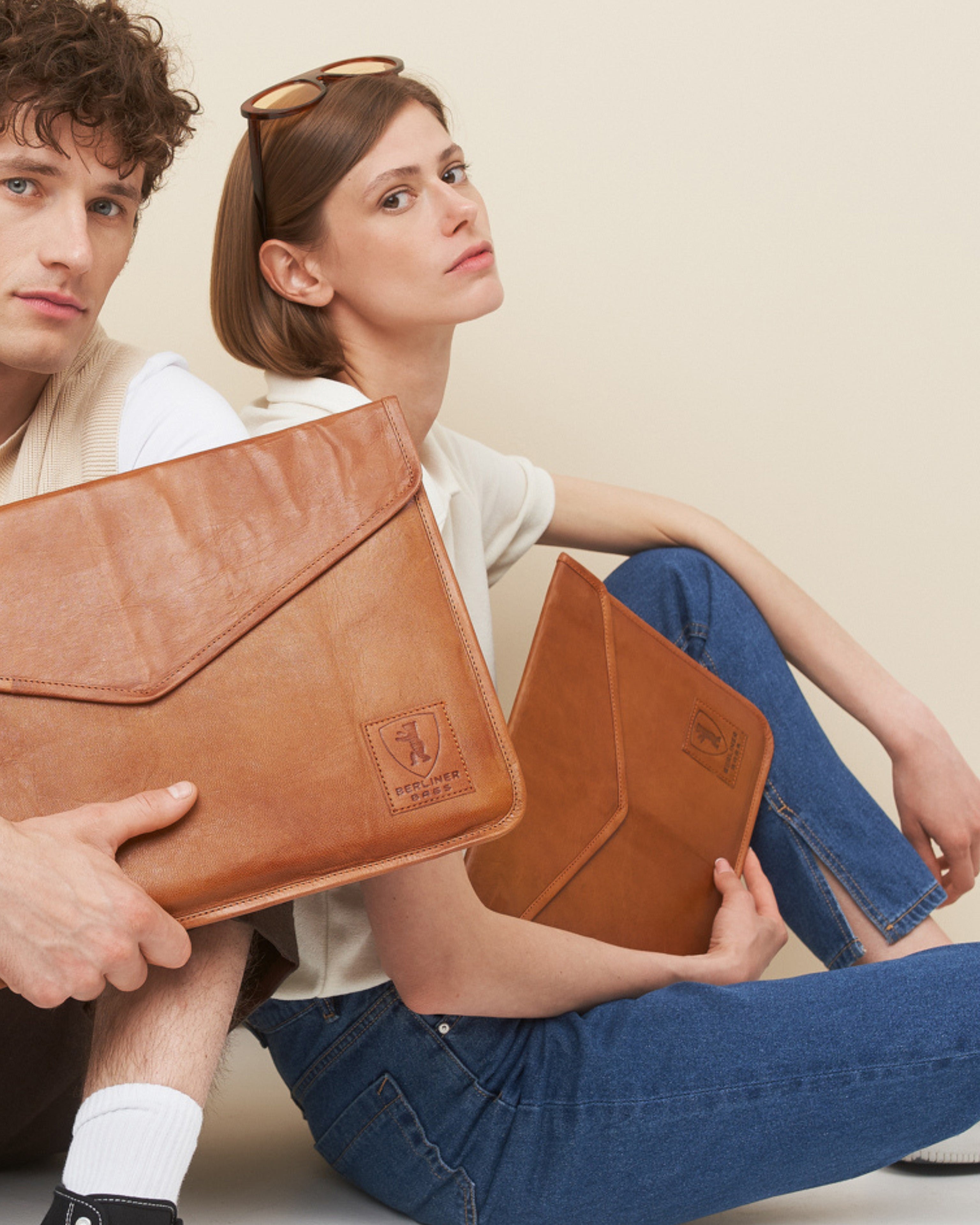 berliner-bags-laptop-sleeve-housse-pc-cuir-13-pouces image 8