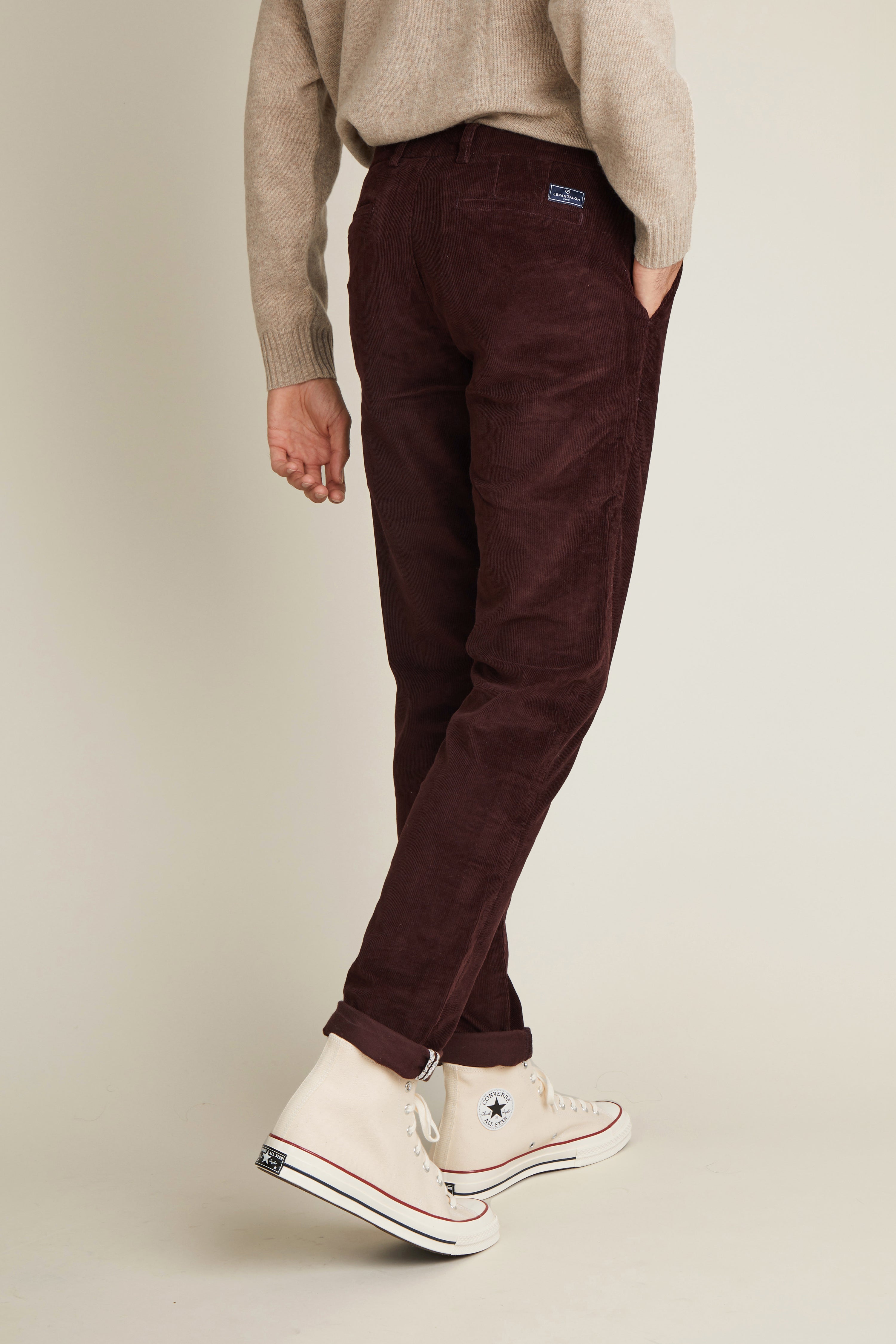 le-pantalon-chino-velours-bordeaux-chino-homme-semi-slim image 4