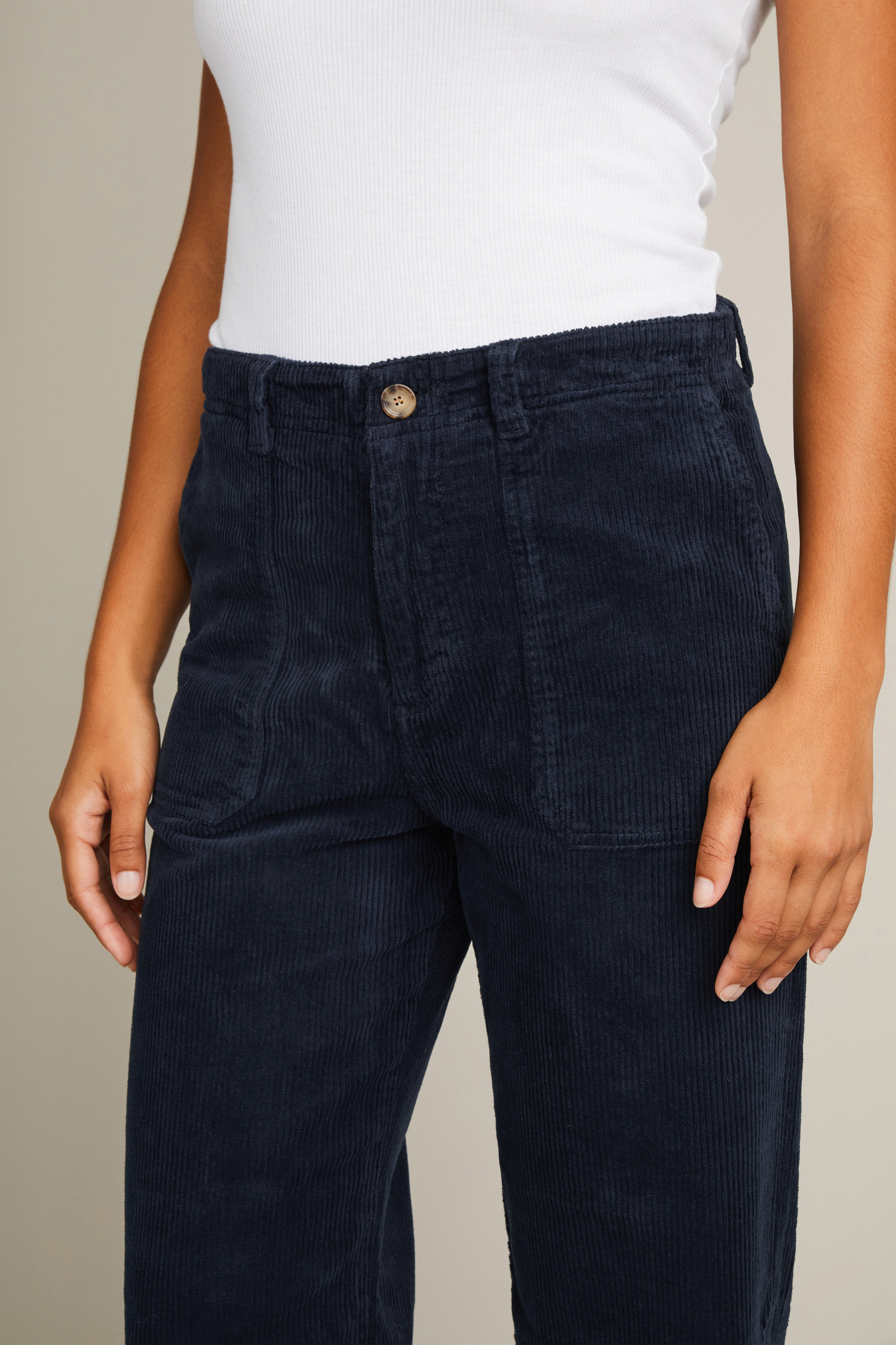le-pantalon-cargos-homme-carpenter-velours-bleu-marine-droit image 3
