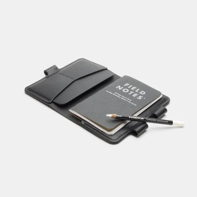 darksails-prot-ge-carnet-cuir-noir-boucle-stylo-passeport image 1