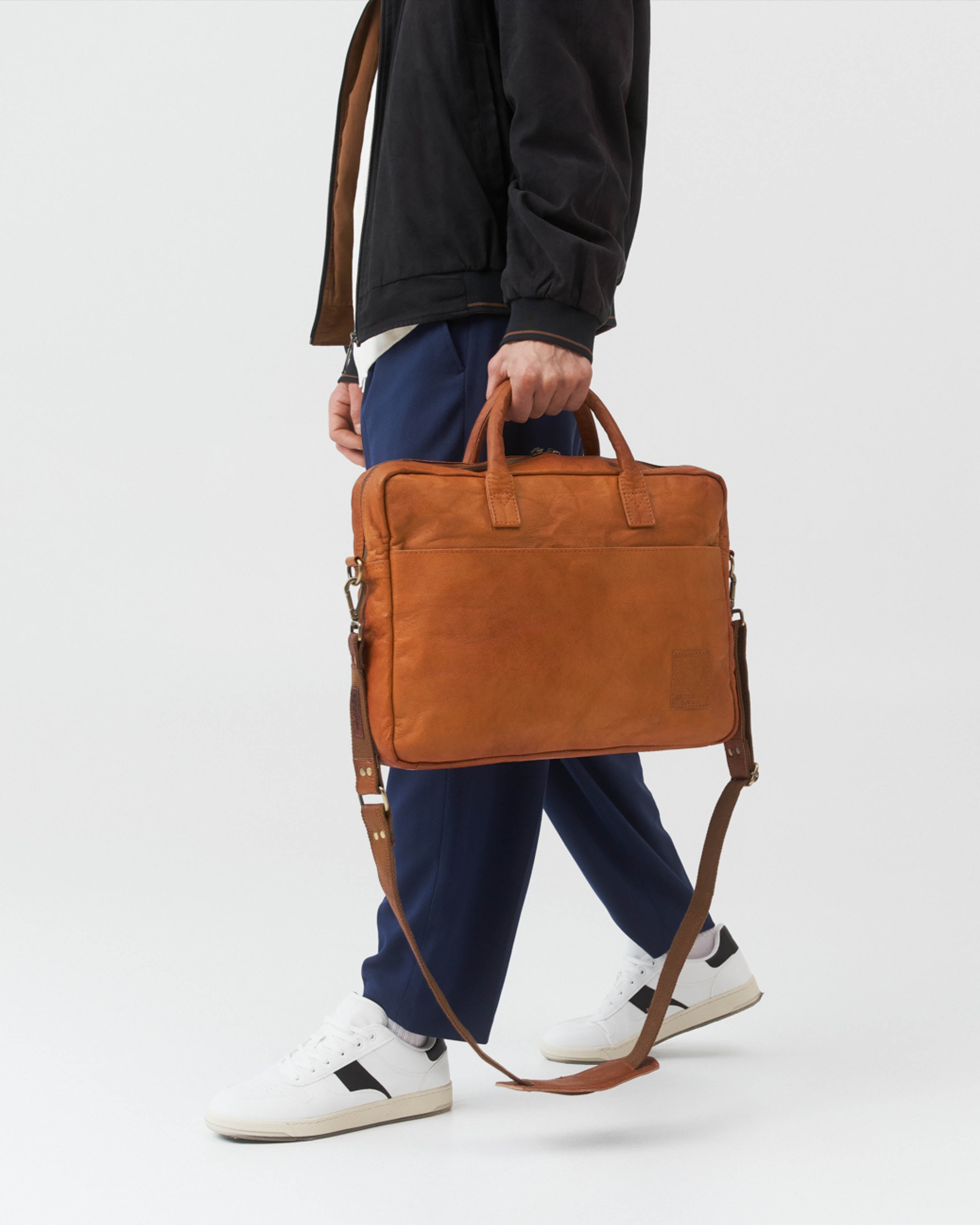 berliner-bags-madrid-2-0-sacoche-cuir-marron image 8