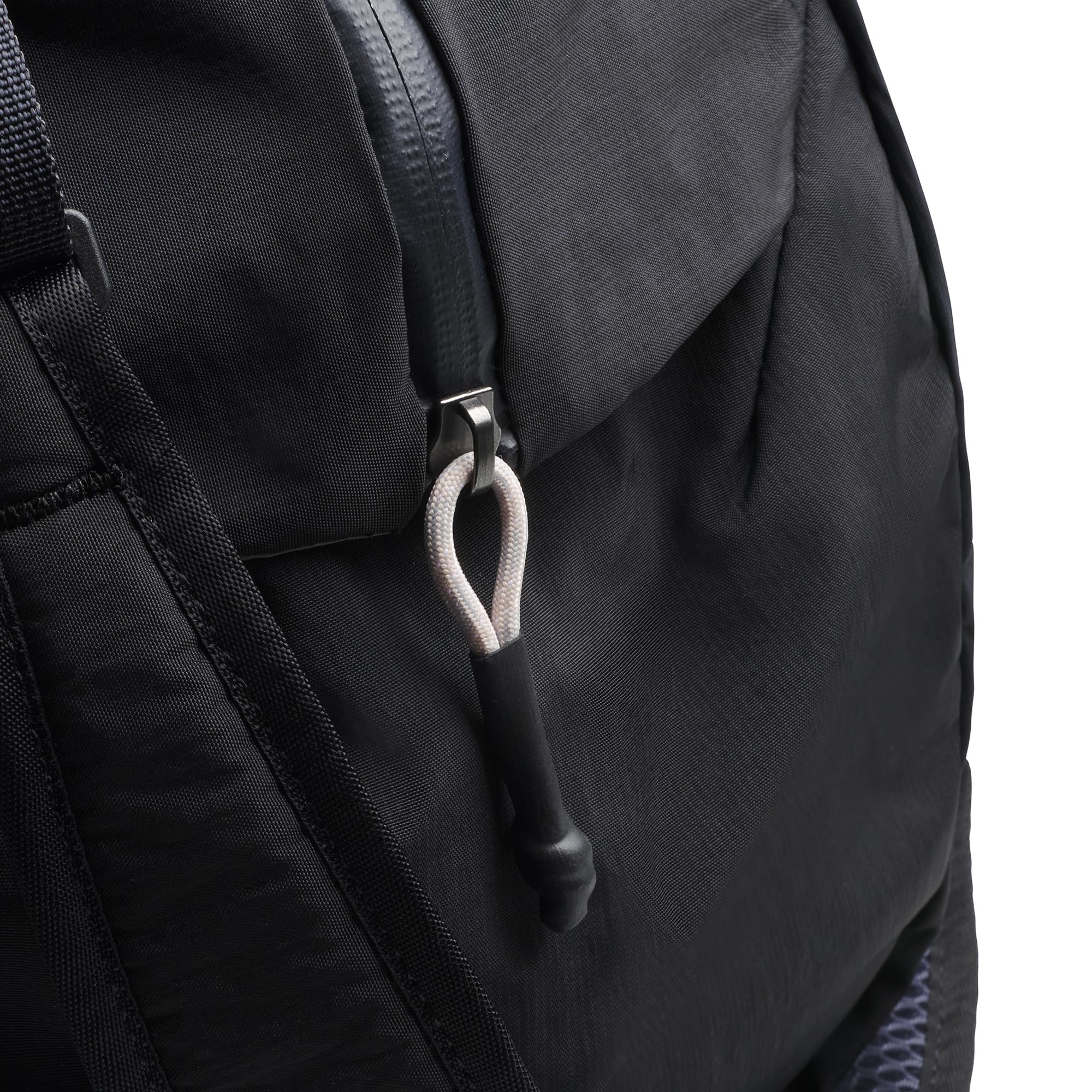 bellroy-lite-duffel-40l-sac-voyage-noir-ultra-l-ger image 4