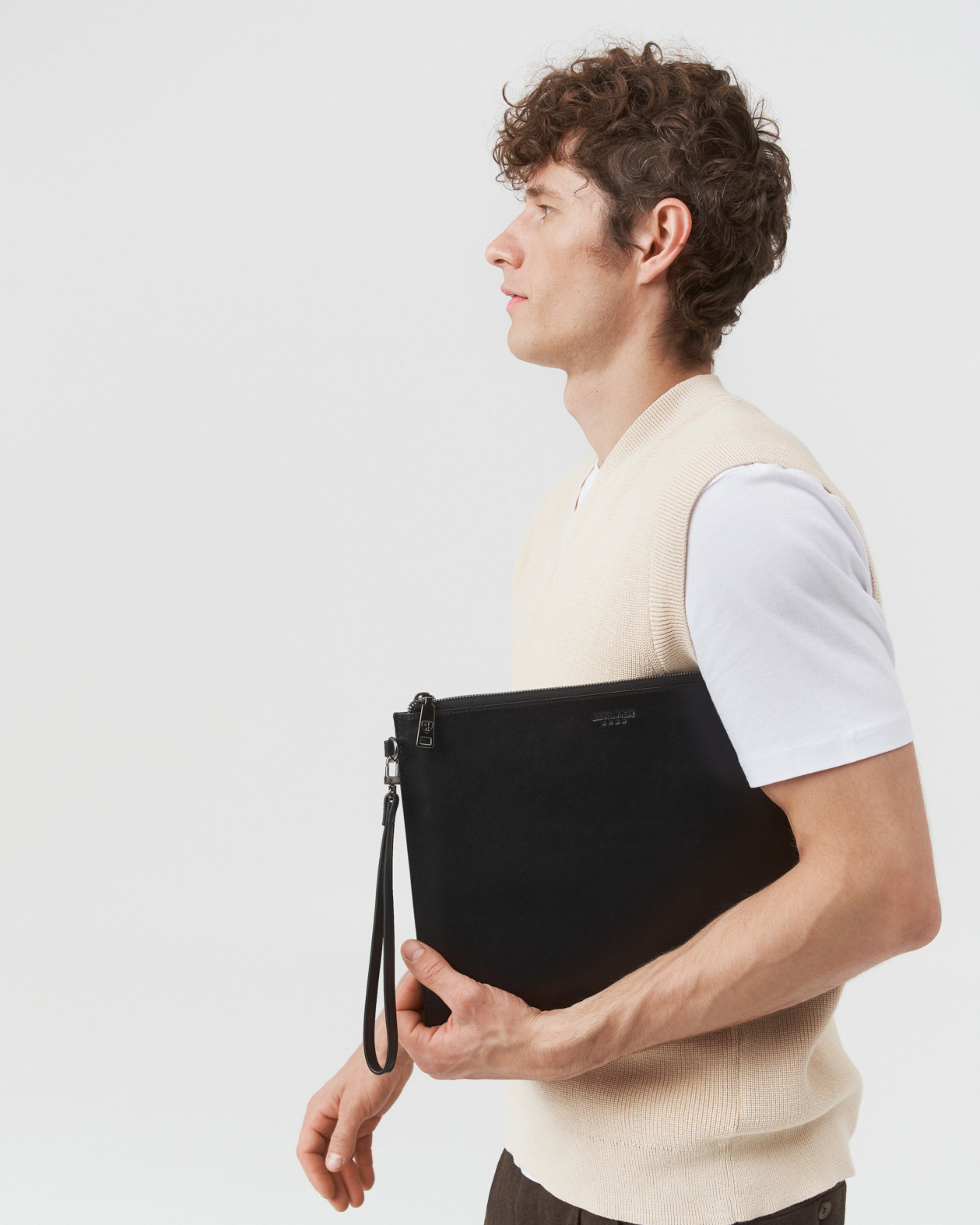 berliner-bags-alex-xl-pochette-cuir-noir-documents image 6