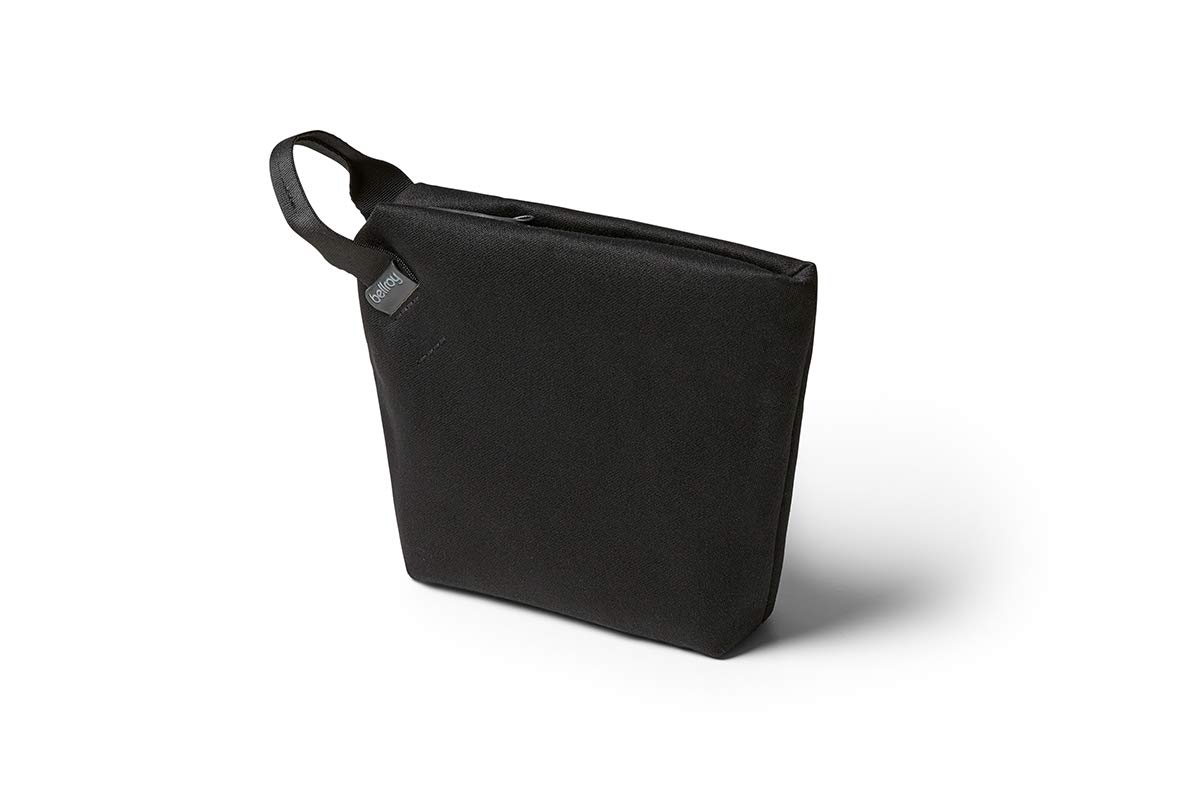 bellroy-standing-pouch-pochette-zipp-e-melbourne-black image 1