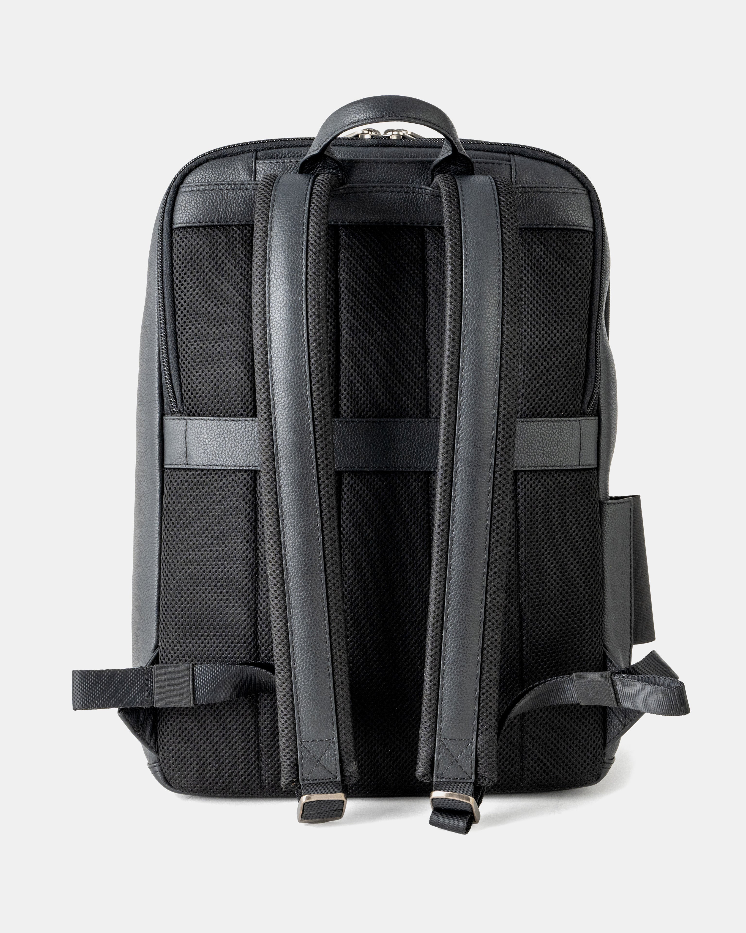 berliner-bags-helsinki-sac-dos-cuir-noir-minimaliste image 5