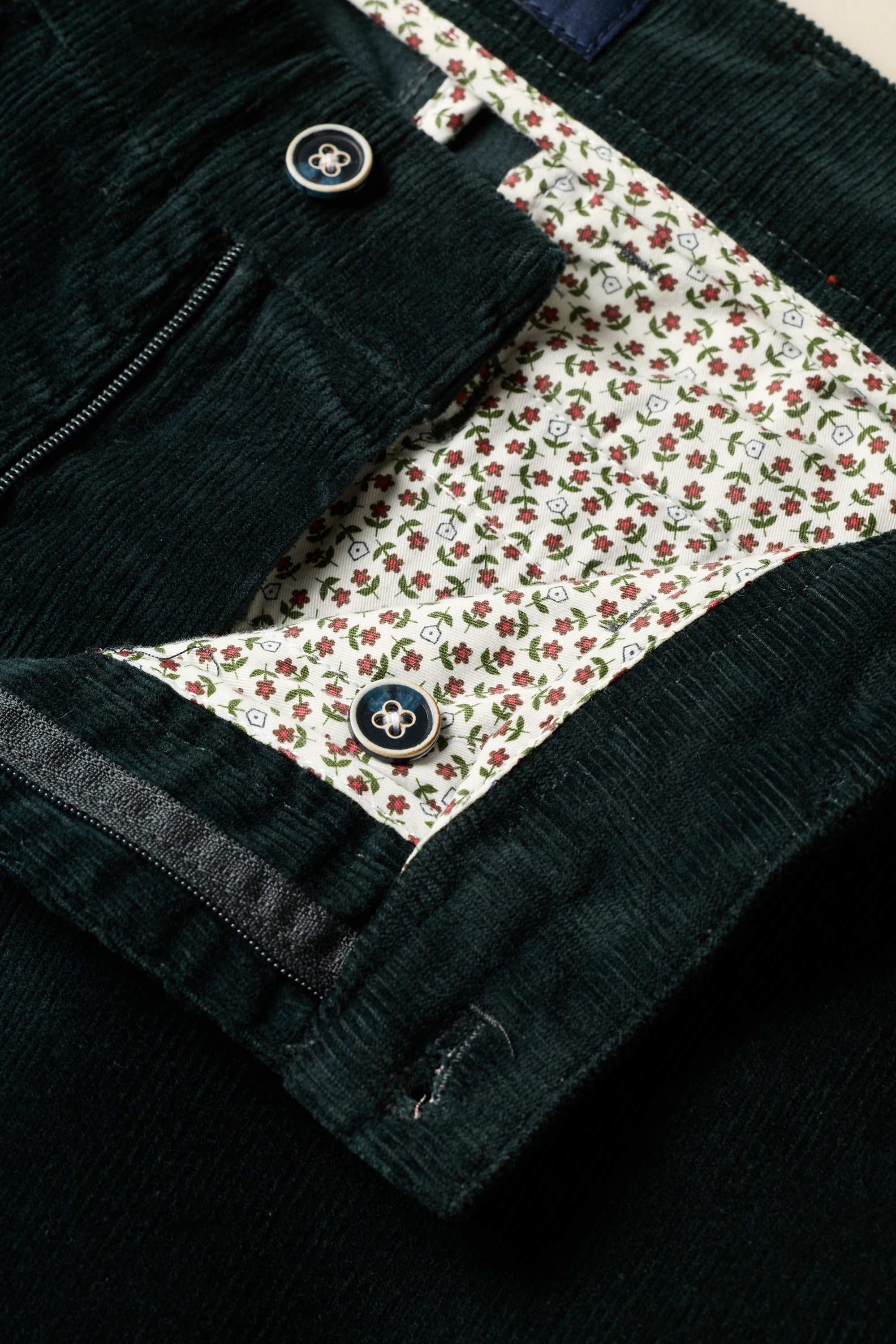 le-pantalon-velours-vert-anglais-chino-velours-coton image 2