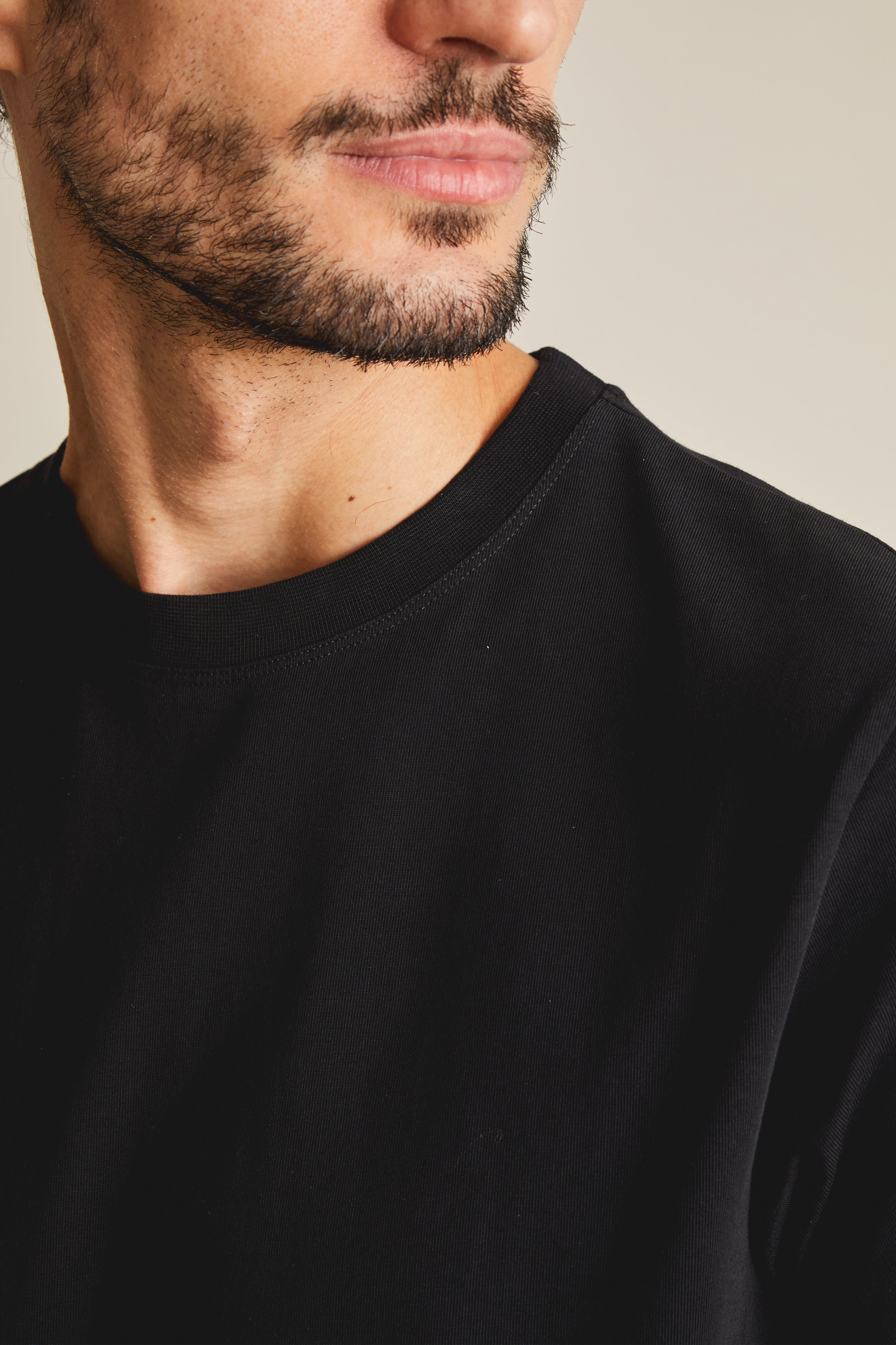 le-pantalon-fm-lpts-7-t-shirt-noir-coton-bio-homme image 7