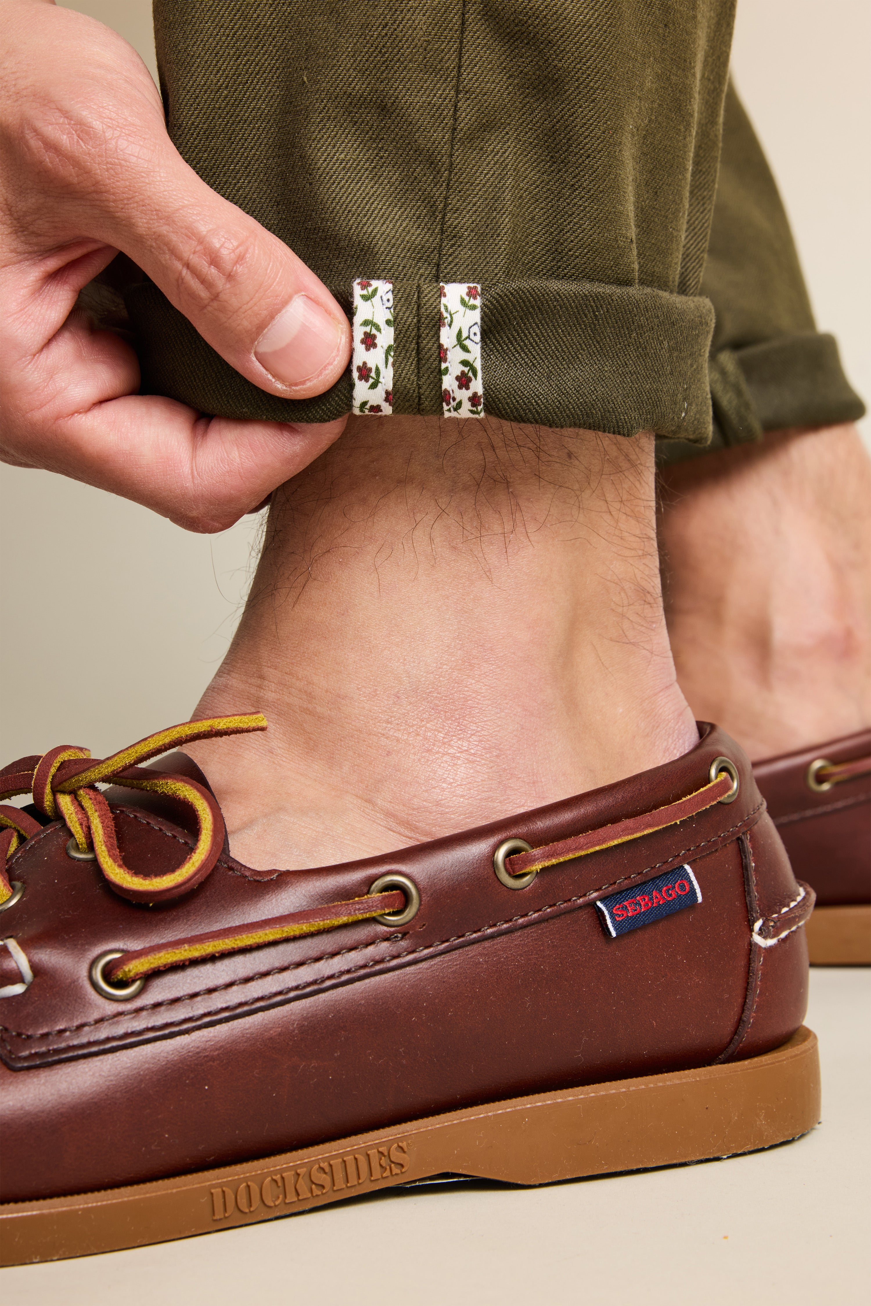 le-pantalon-chinos-homme-chino-coton-lin-kaki-fonc-l-ger image 6
