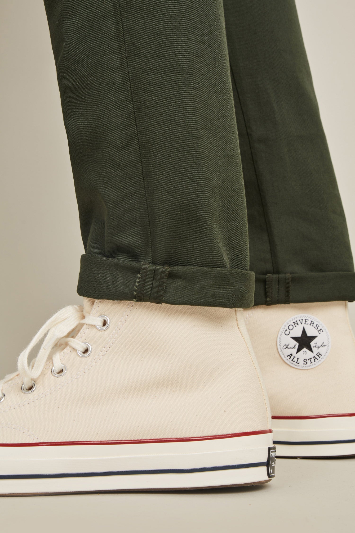 le-pantalon-chino-vert-sapin-pantalon-chino-homme-coton-stretch image 8