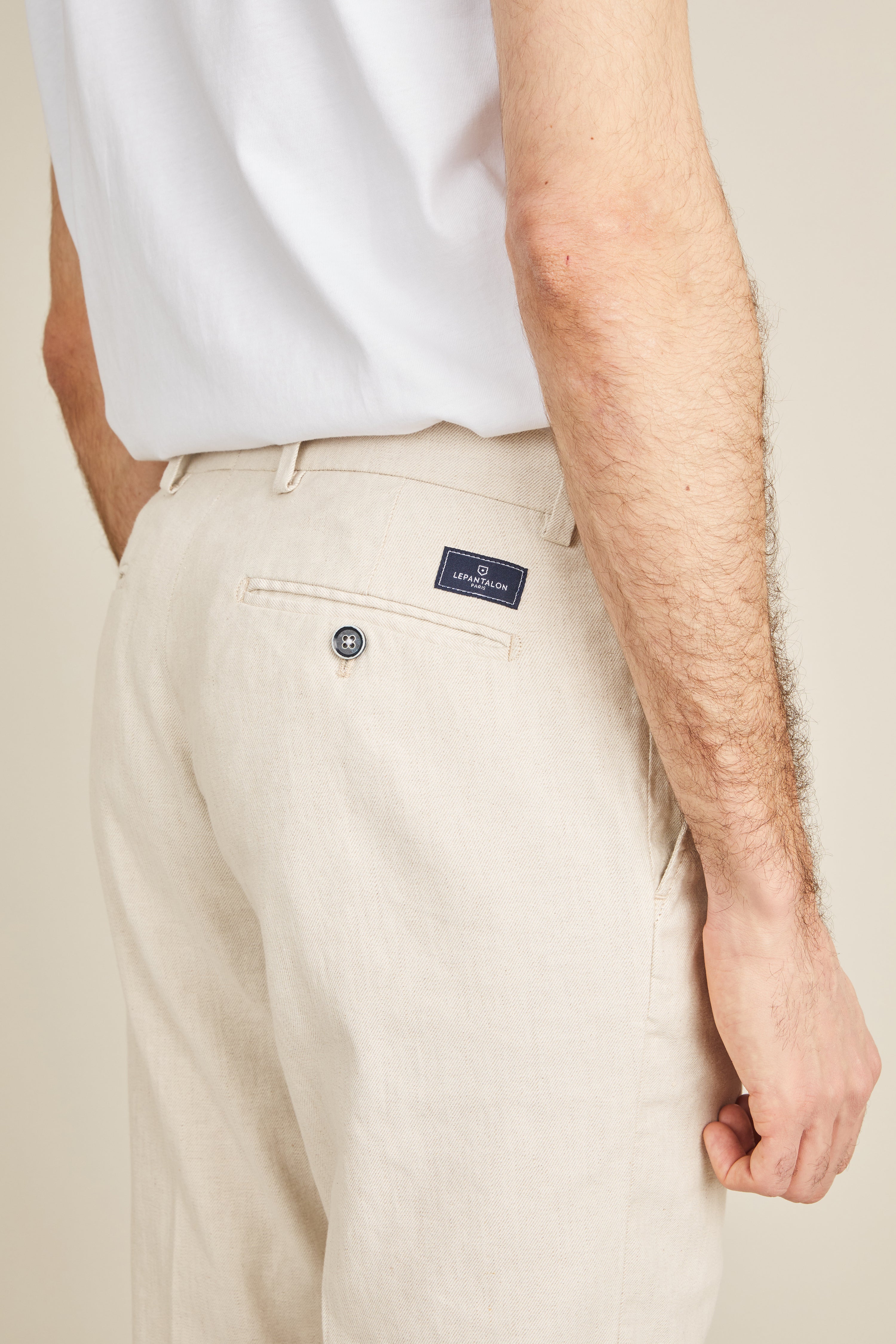 le-pantalon-chino-coton-lin-cru-homme-semi-slim-t image 2