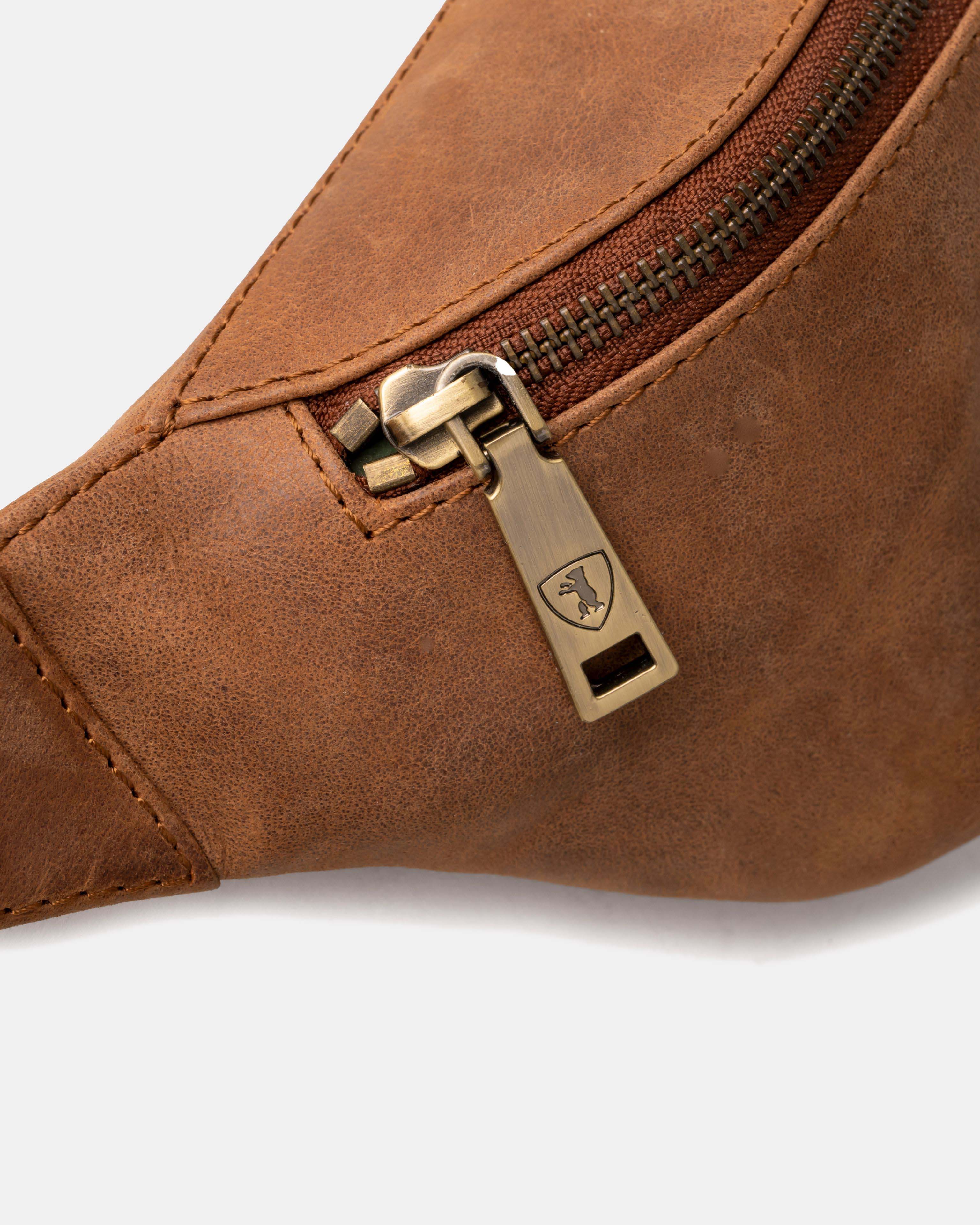 berliner-bags-kai-xl-sac-banane-camel-cuir-vintage image 6