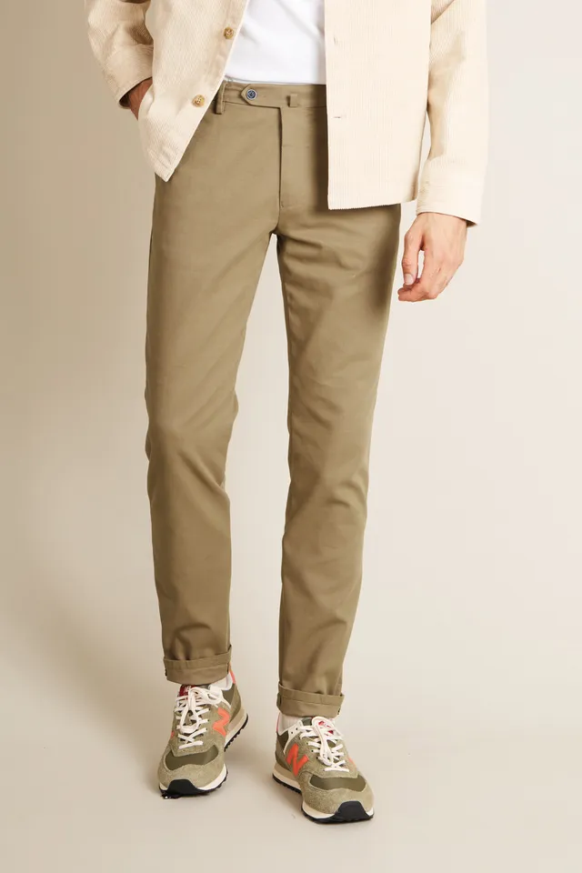 le-pantalon-chino-textur-beige-fonc-pantalon-homme-semi-slim image 1