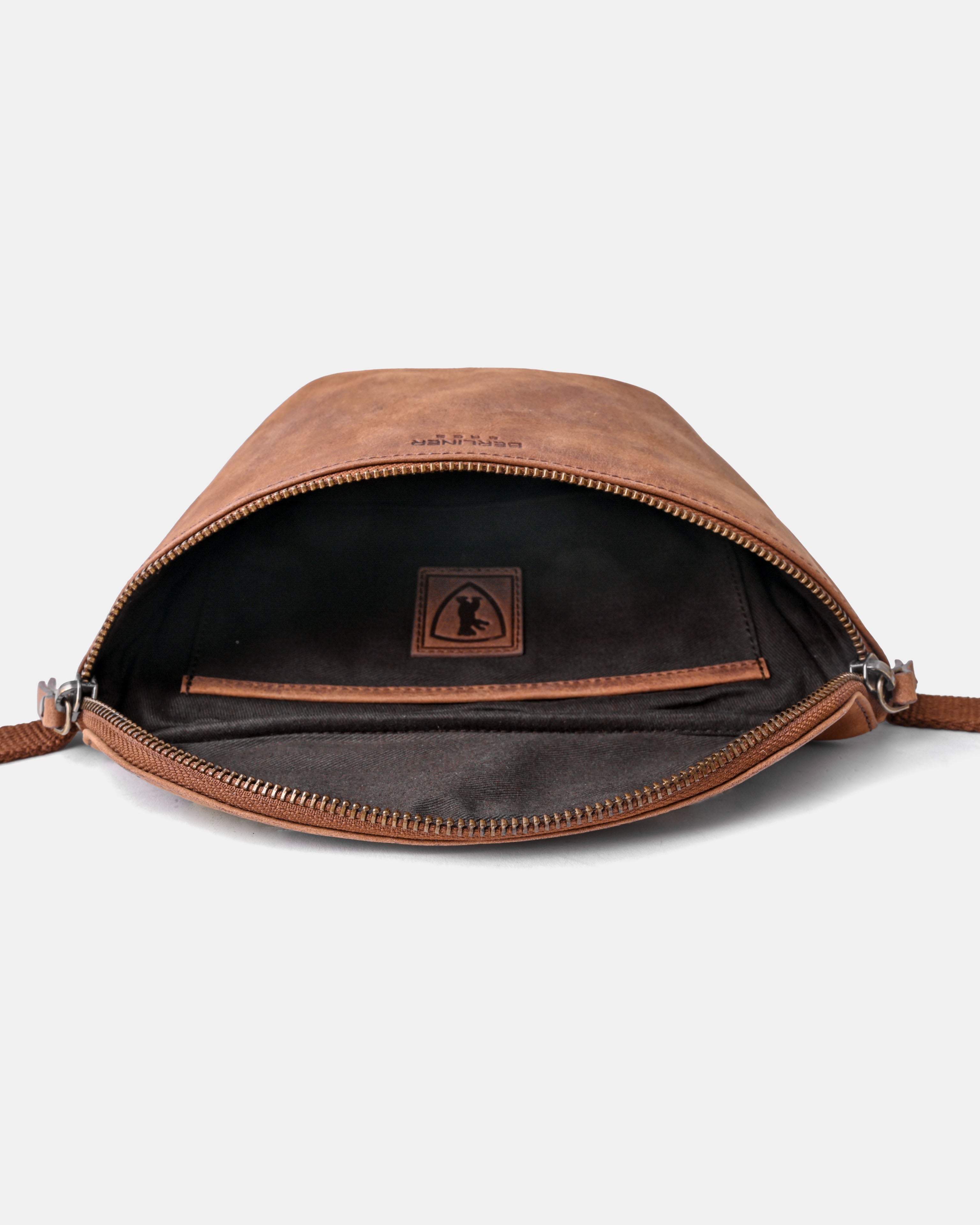 berliner-bags-noah-banane-cuir-camel-vintage-mains-libres image 6