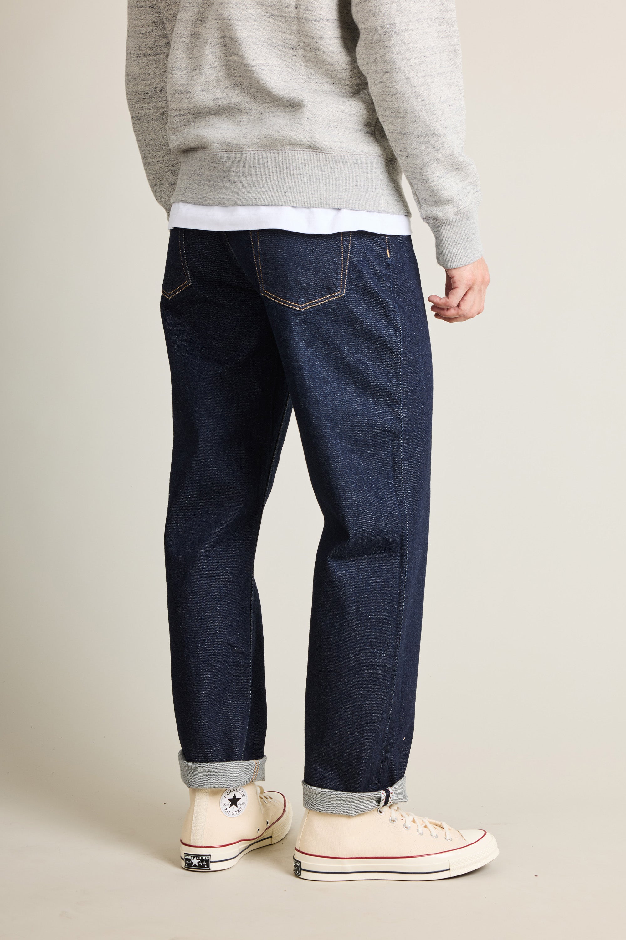 le-pantalon-jeans-homme-droit-brut-denim-candiani image 5