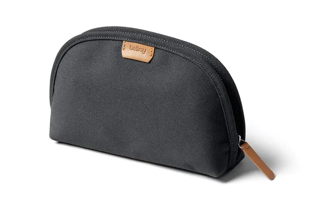 bellroy-classic-pouch-trousse-charcoal-recycled-tissu-recycl image 1