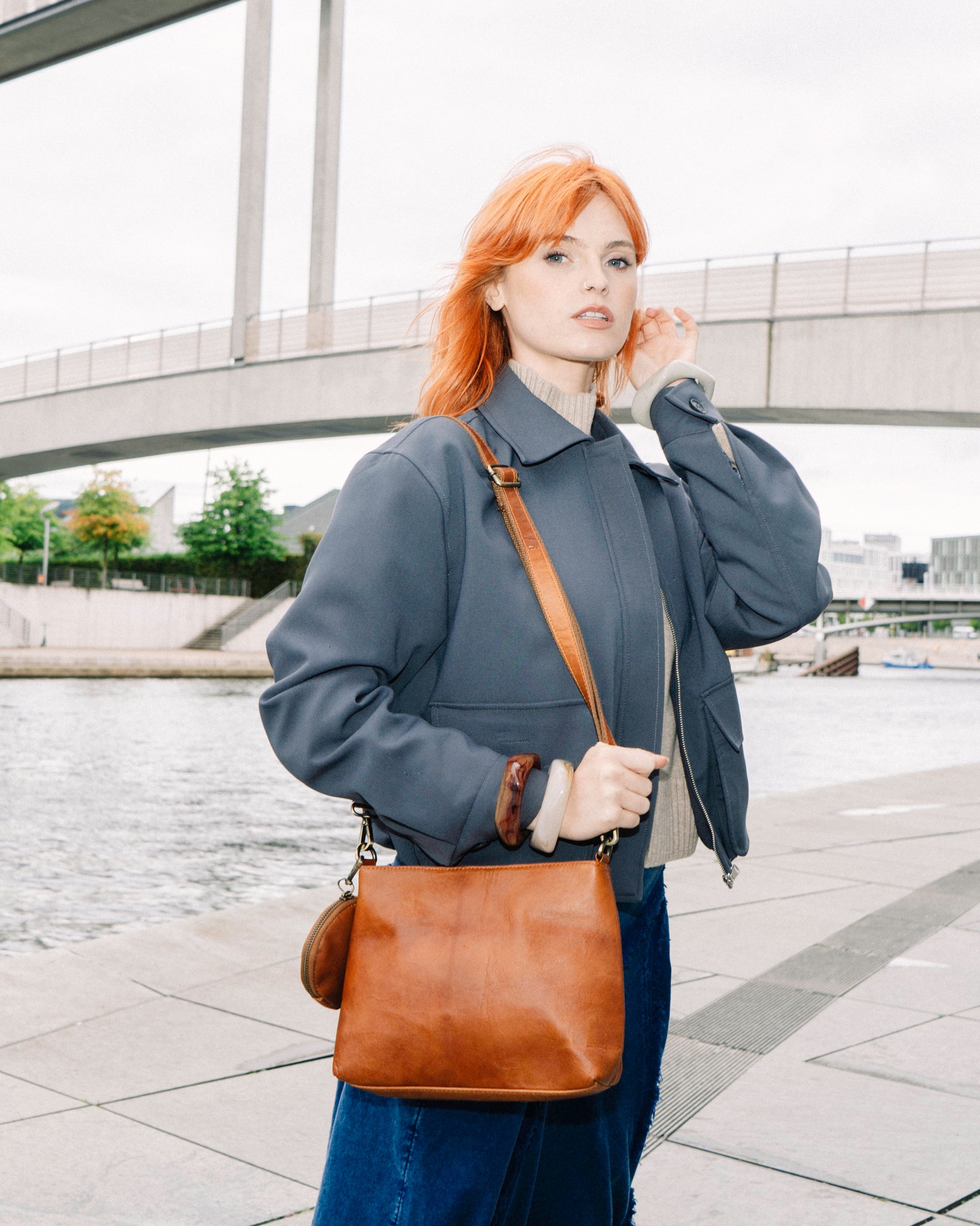 berliner-bags-marbella-s-vintage-sac-bandouli-re-marron-vintage-zip image 8