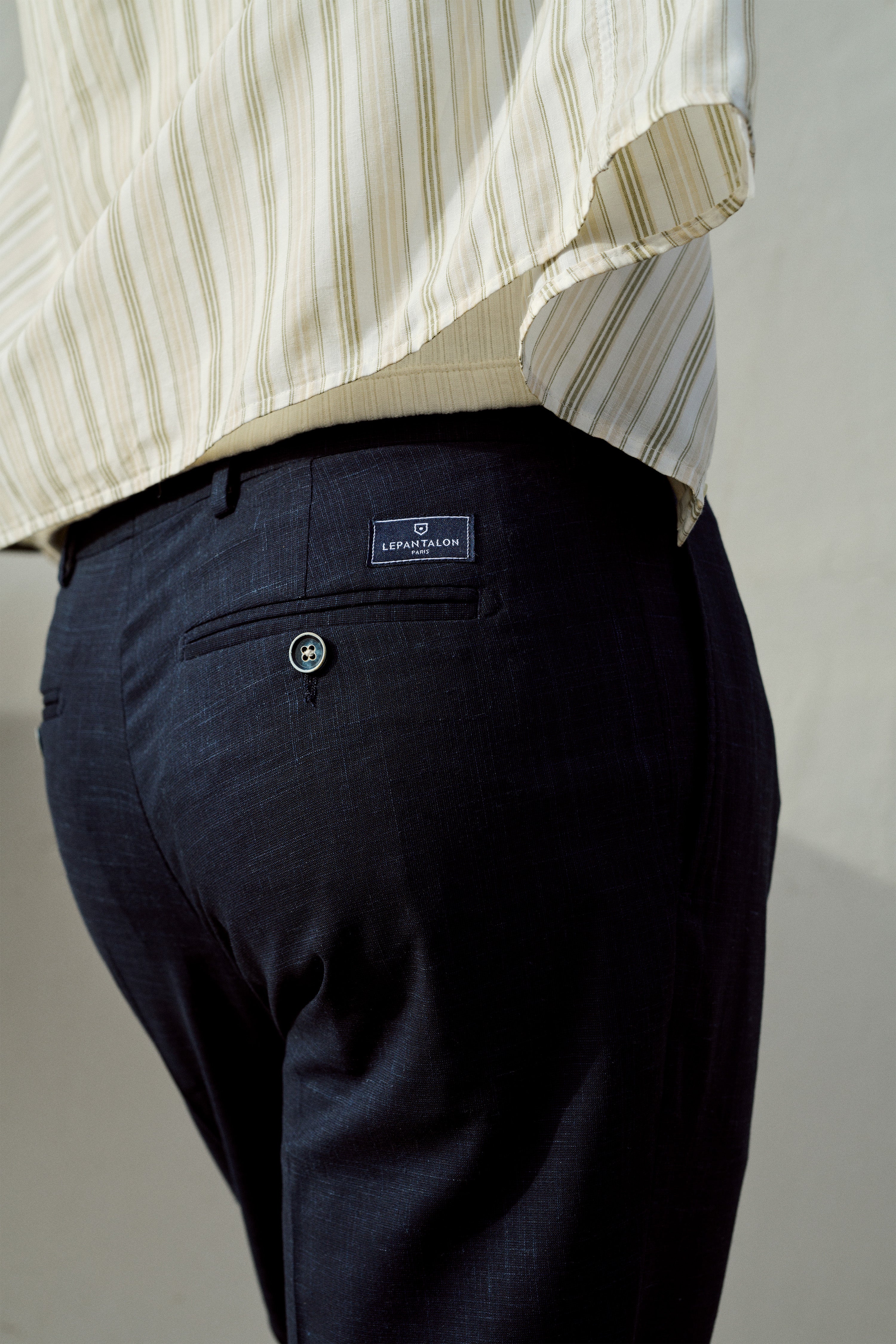 le-pantalon-pantalon-pinces-bleu-marine-pantalon-homme-lin image 3