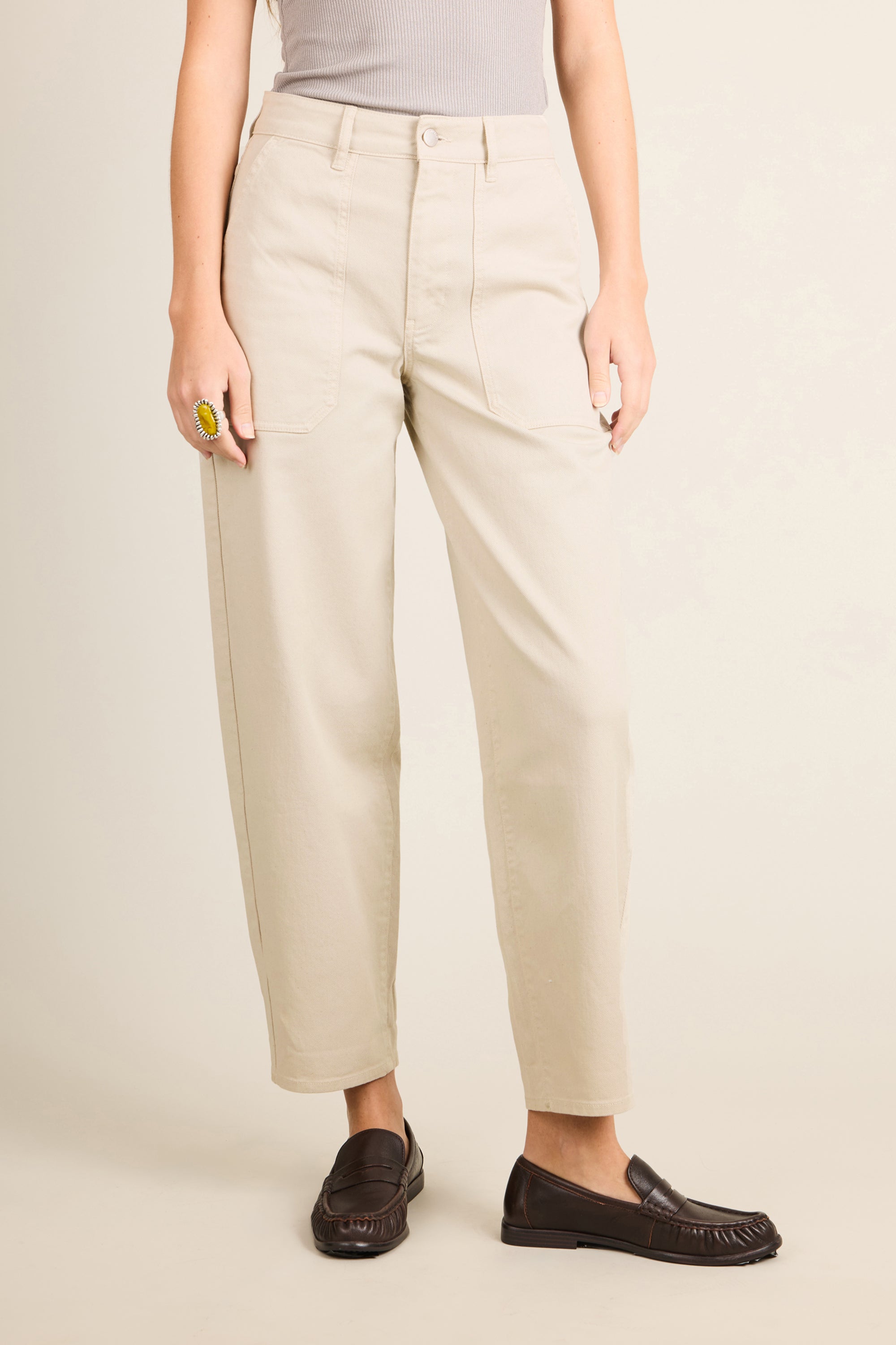 le-pantalon-jeans-femme-jean-balloon-fatigue-sable-large image 7