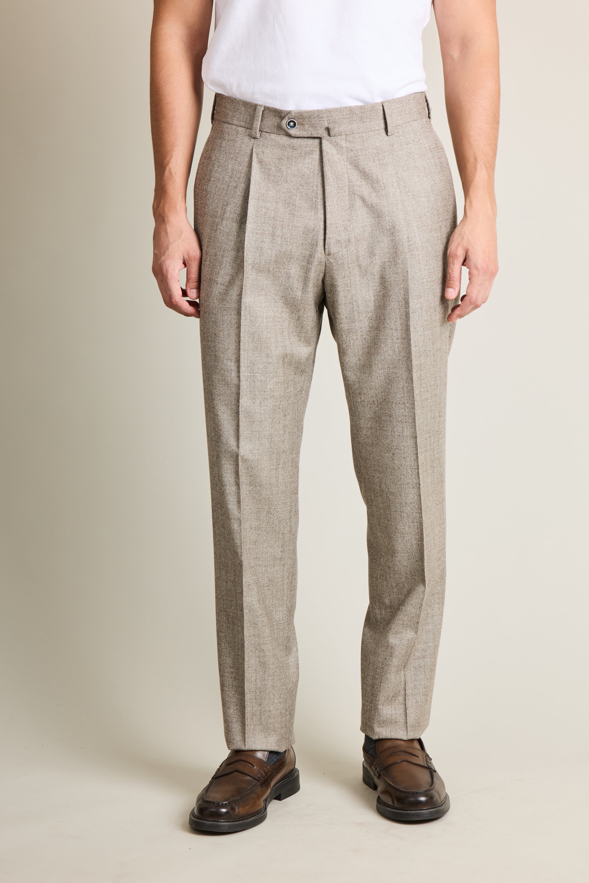 le-pantalon-pantalon-pinces-flanelle-greige-laine-vierge image 7