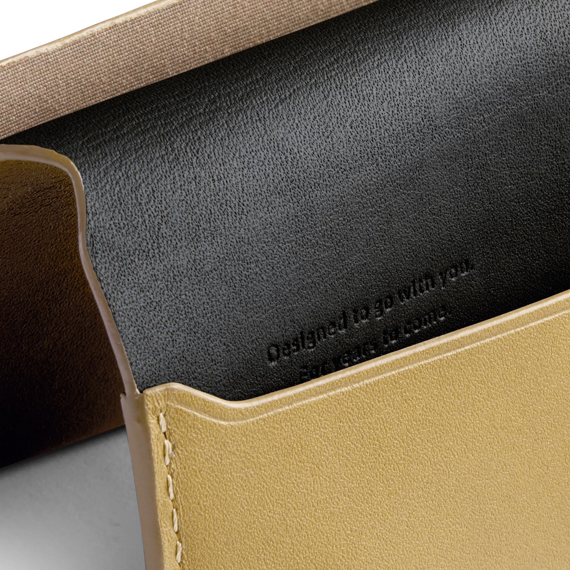 bellroy-under-cover-tui-cartes-cuir-mustard-8-cartes image 5