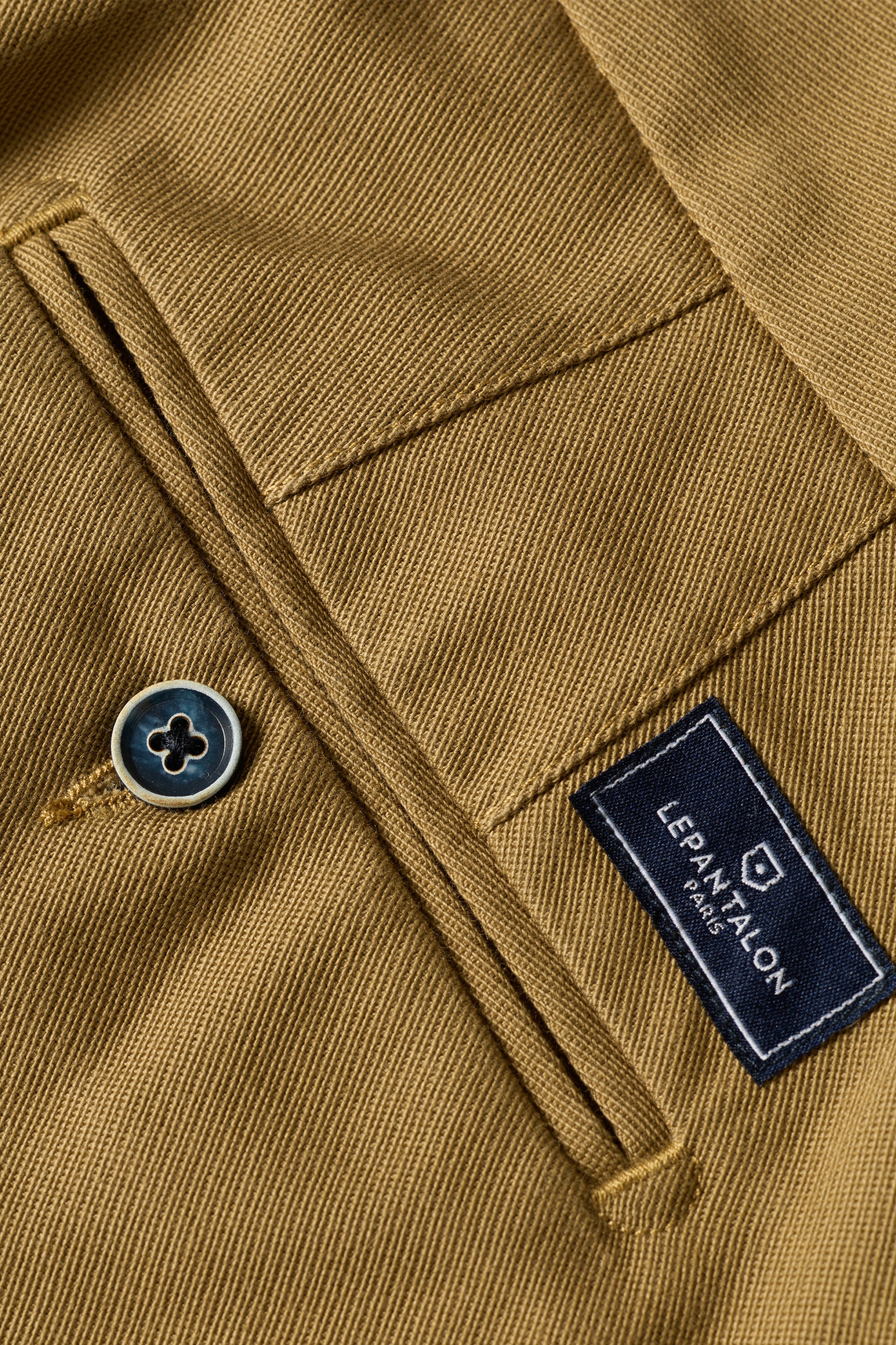 le-pantalon-chino-droit-double-pinces-beige-fonc-coton image 7