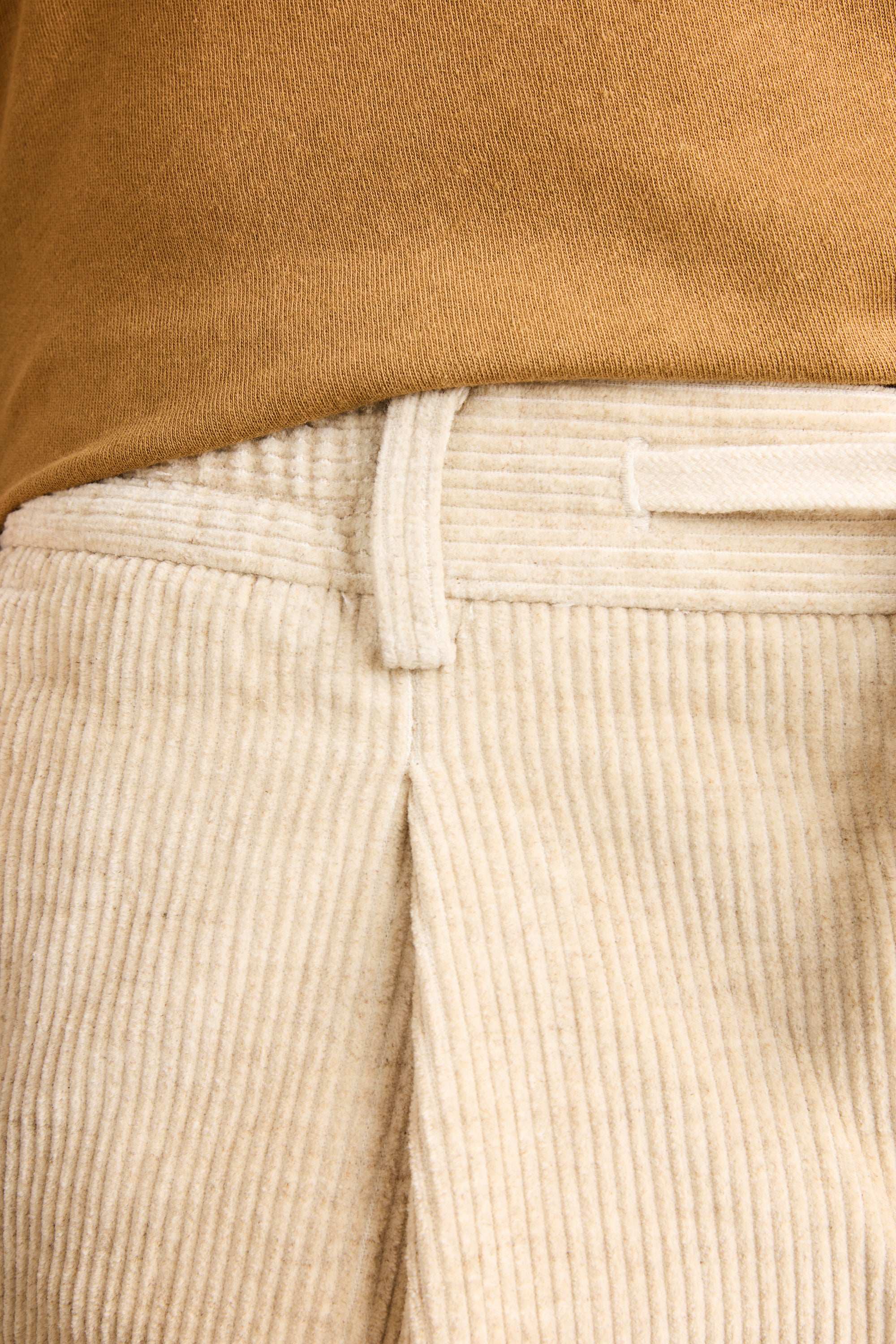 le-pantalon-bermudas-homme-bermuda-velours-ecru-ete image 5