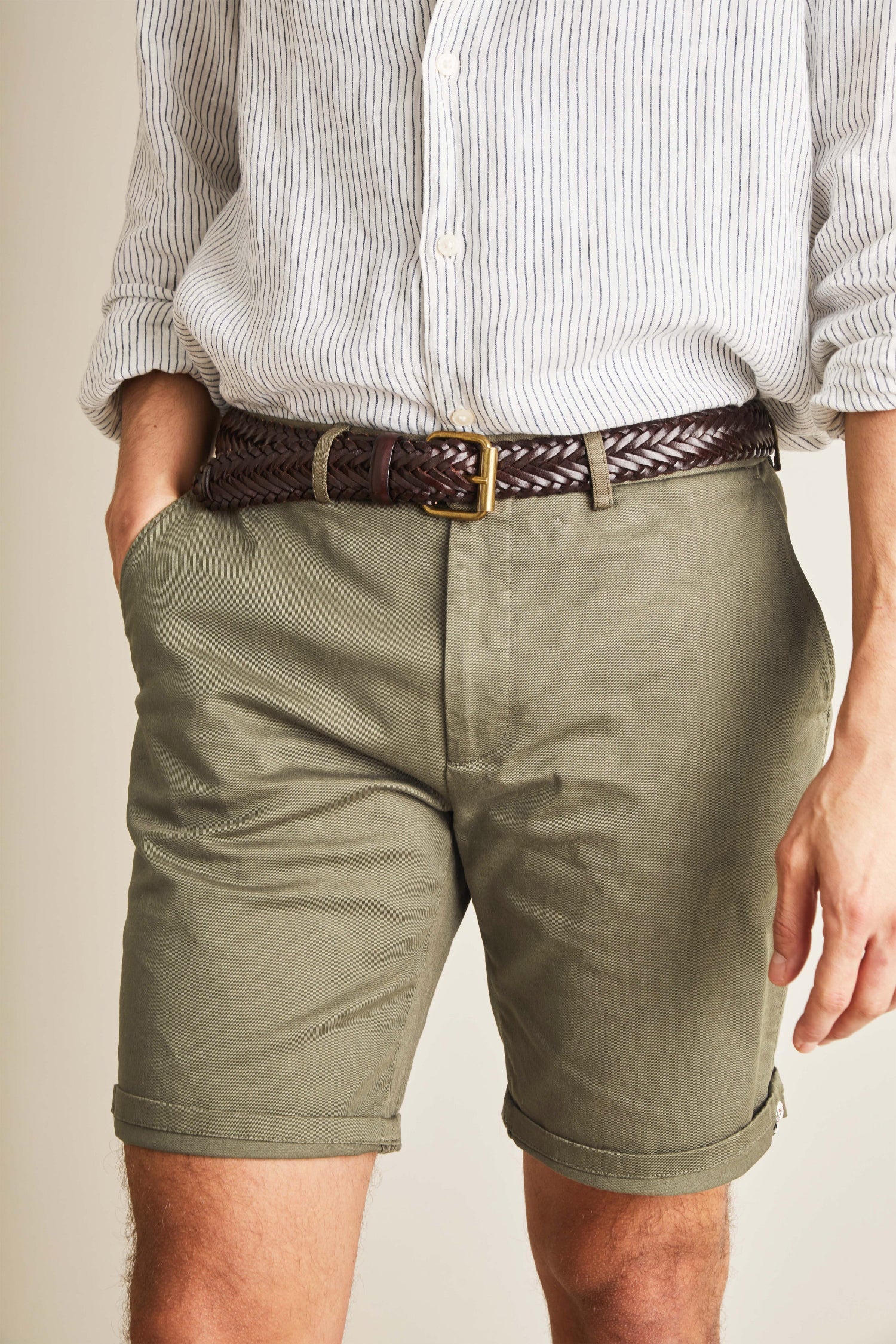 le-pantalon-bermudas-homme-bermuda-kaki-coton-semi-slim image 8