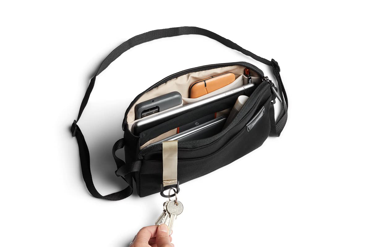 bellroy-city-pouch-plus-sac-bandouli-re-slim-melbourneblack-tablette image 4
