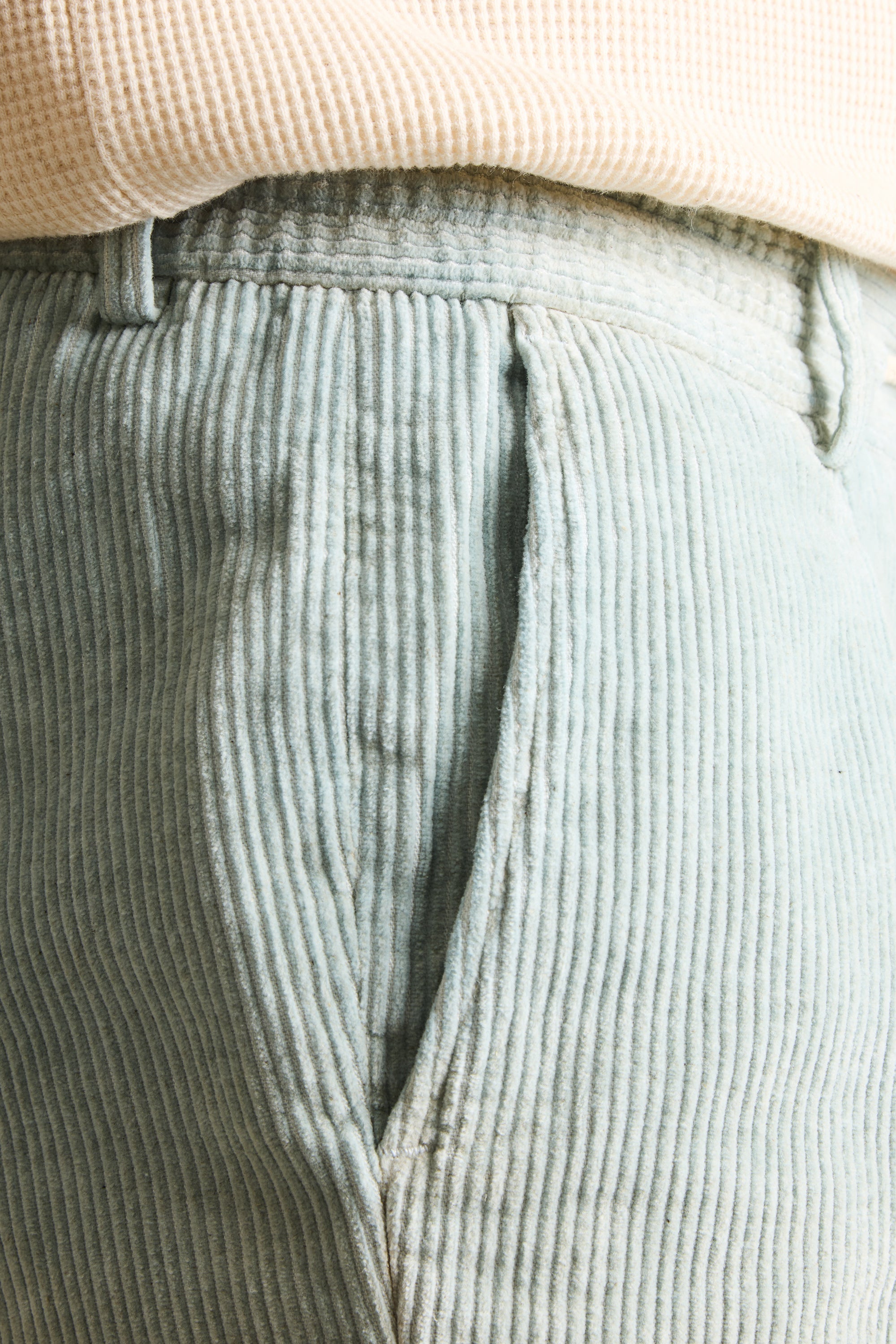le-pantalon-bermudas-bermuda-velours-bleu-clair-coton-lin image 7
