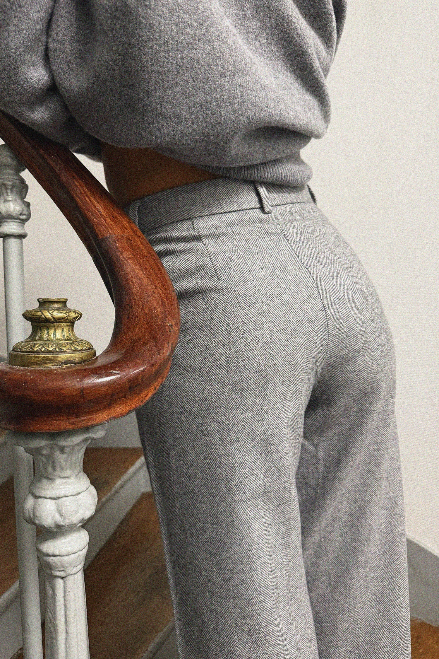 le-pantalon-pantalon-pinces-flanelle-chevron-gris-laine image 2