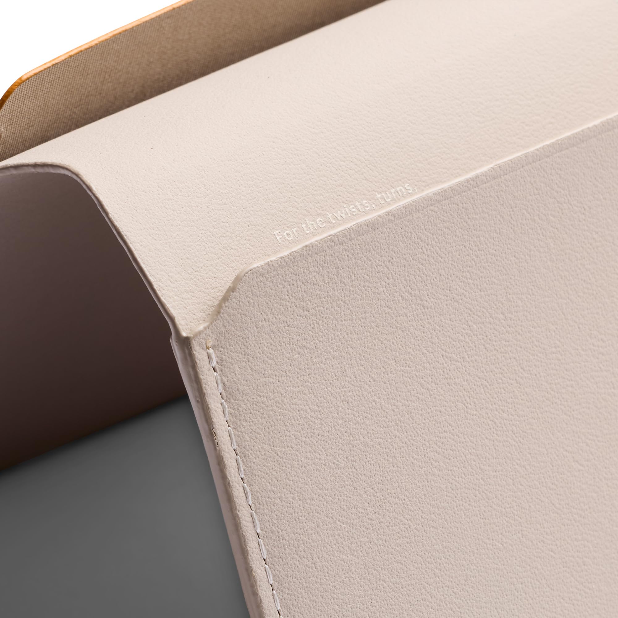bellroy-innovera-prot-ge-passeport-tahini-ultra-fin-6-cartes image 4