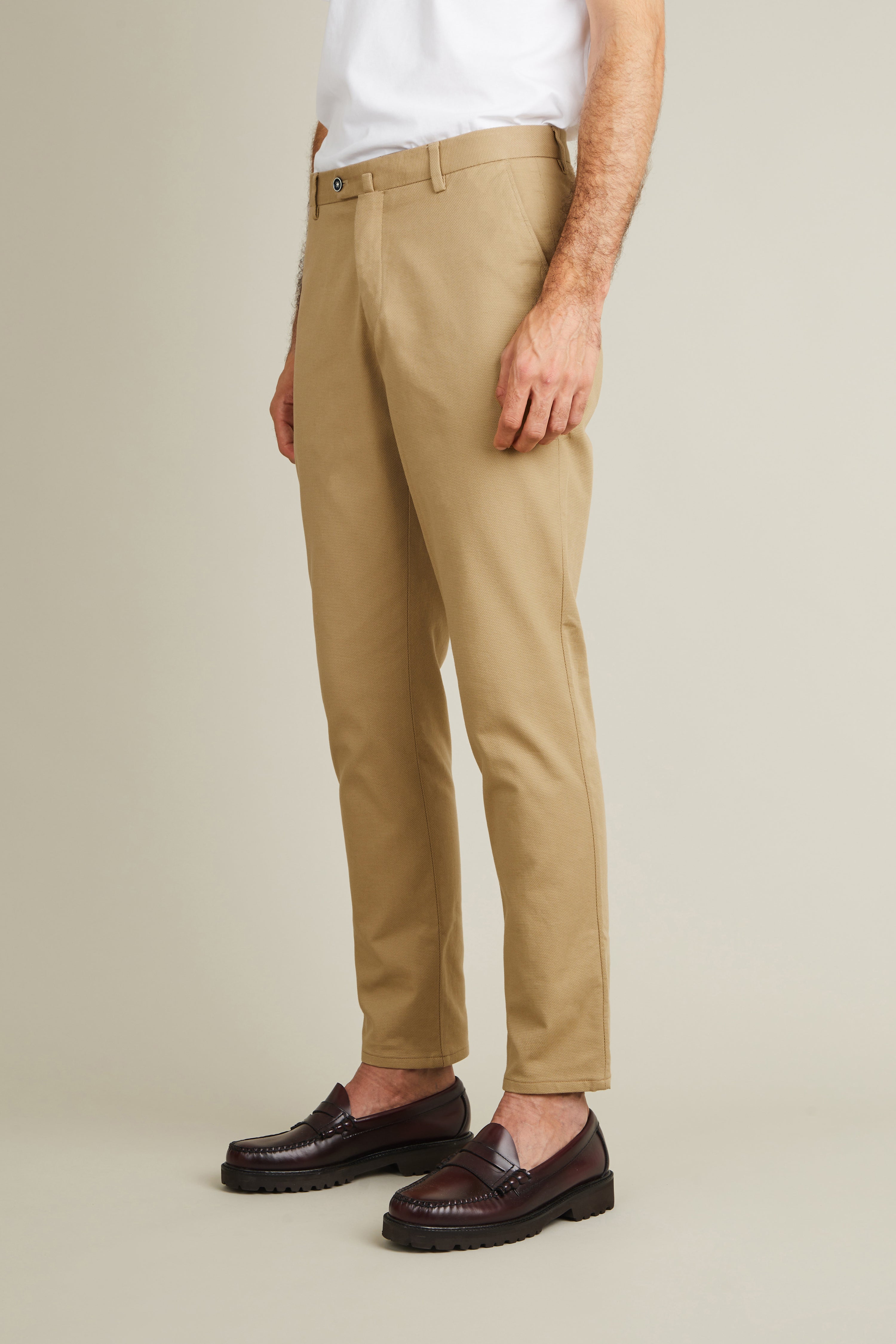 le-pantalon-textur-beige-chino-homme-42-coton-stretch image 5