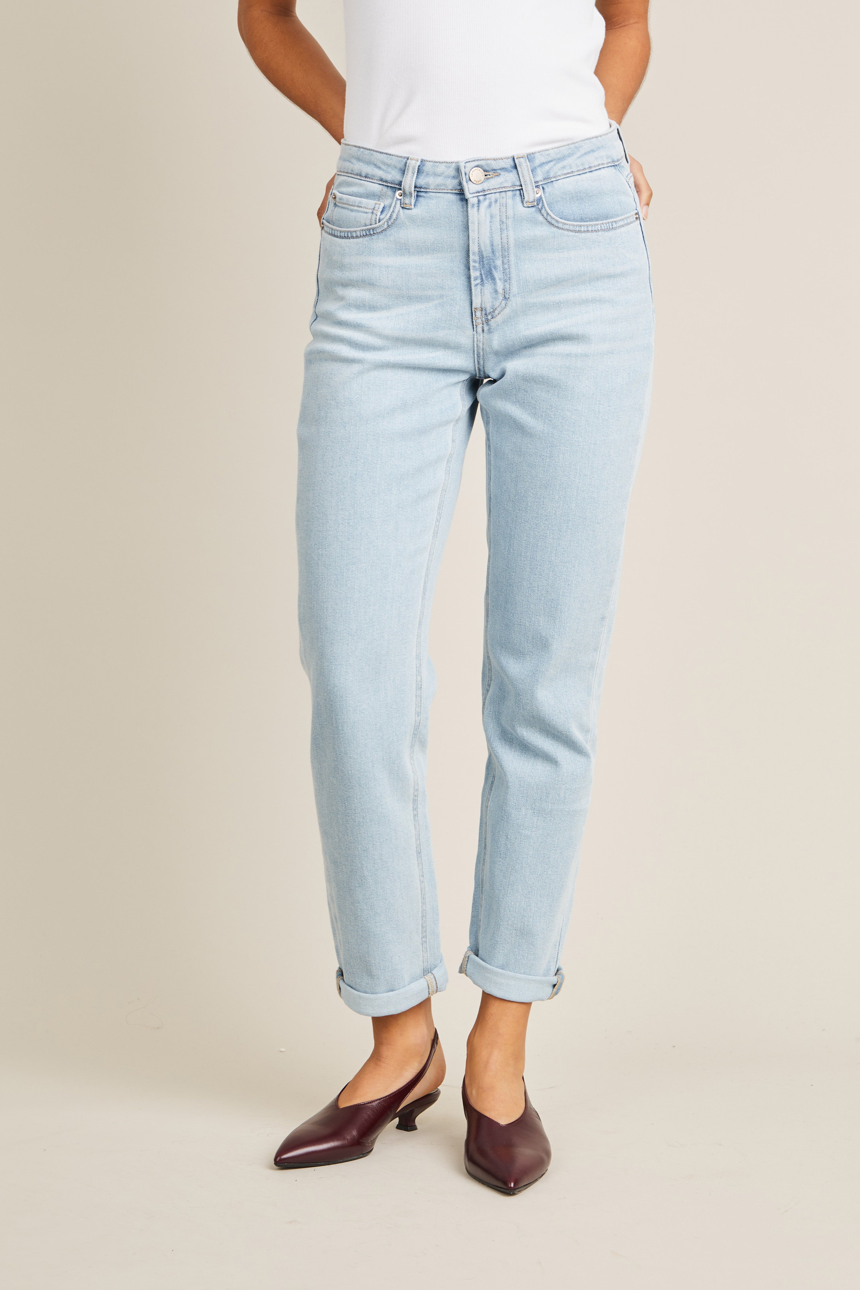 le-pantalon-jeans-femme-girlfriend-vintage-bleached-jean-d-lav image 1