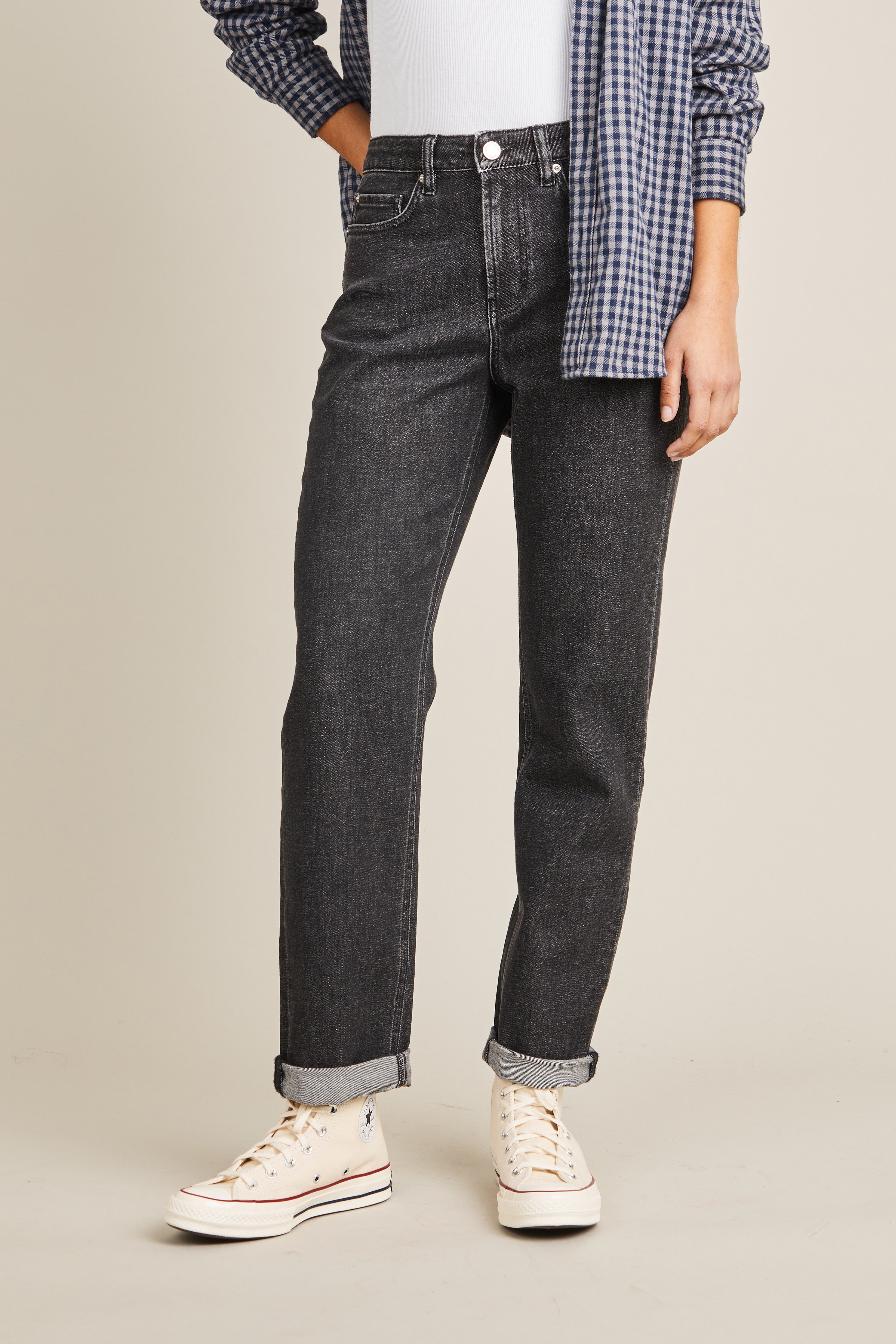 le-pantalon-jeans-femme-girlfriend-jean-gris-mi-haut-recycl image 5