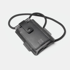darksails-pour-le-voyage-pochette-t-l-phone-cuir-noir image 3
