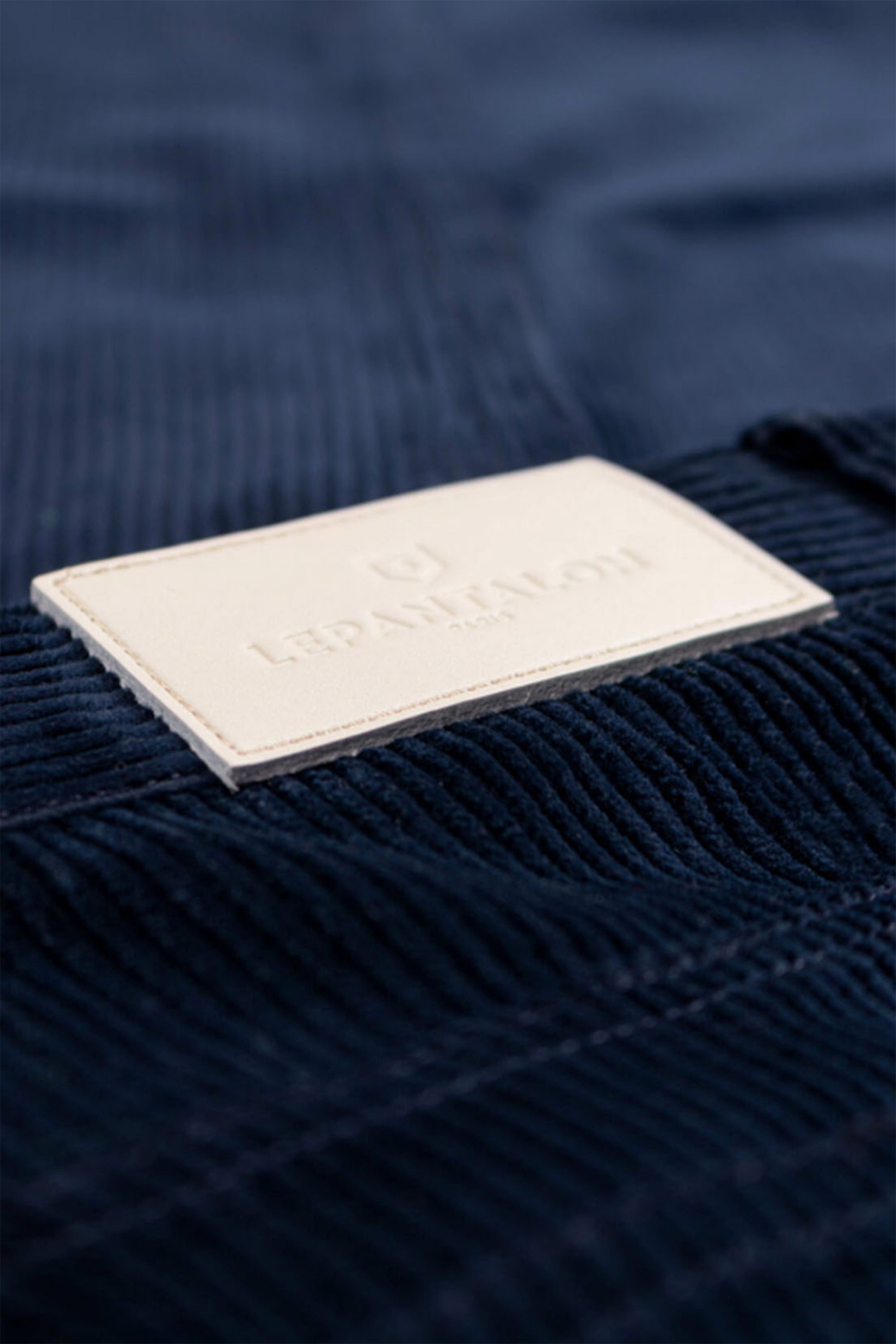 le-pantalon-velours-pantalon-droit-bleu-nuit-taille-haute image 6