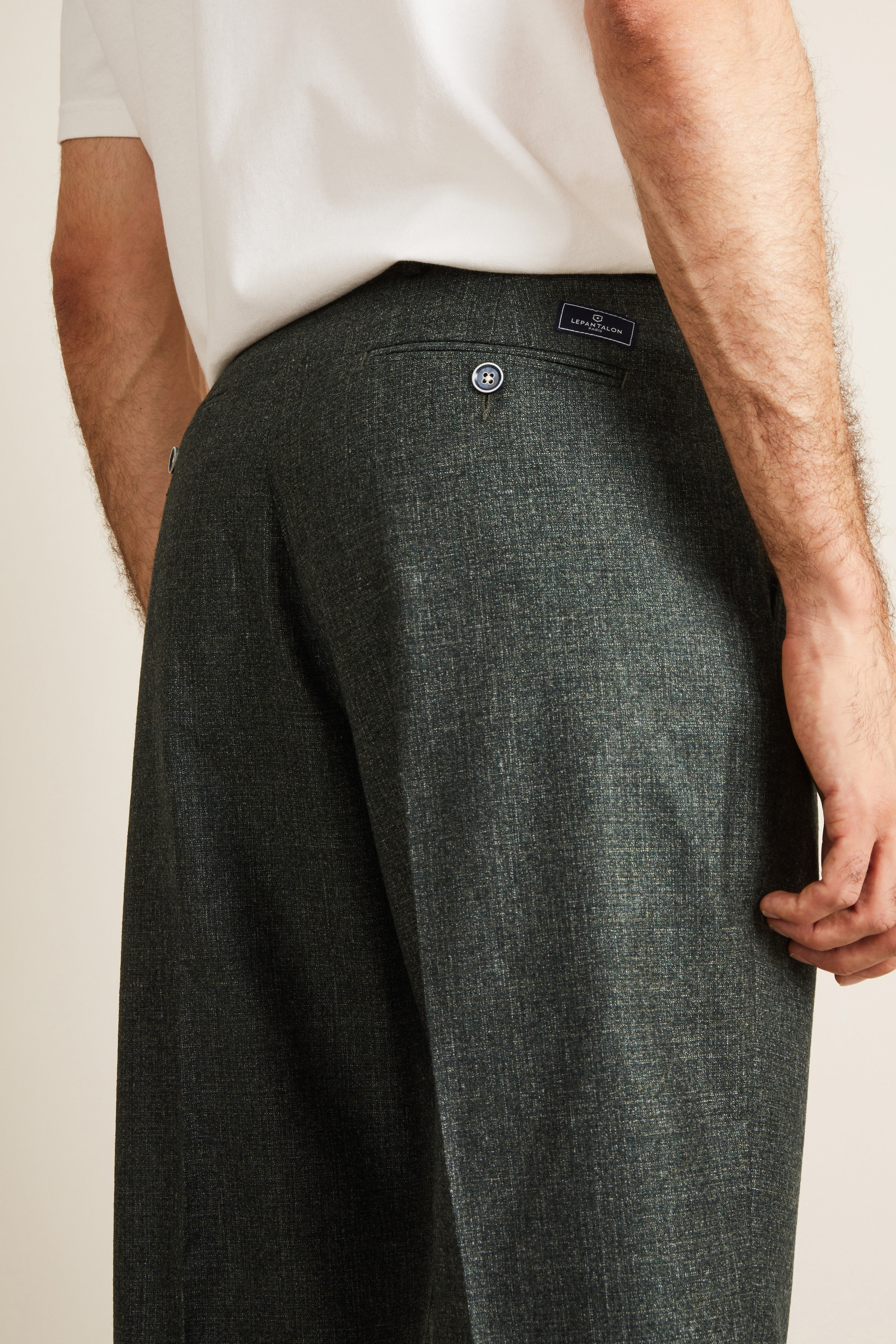 le-pantalon-flanelle-pantalon-pinces-vert-100-laine image 3