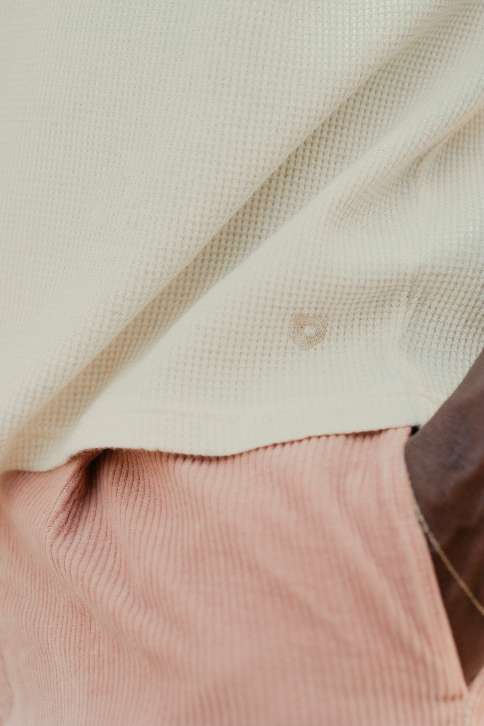 le-pantalon-bermuda-velours-vieux-rose-short-coton-lin image 8