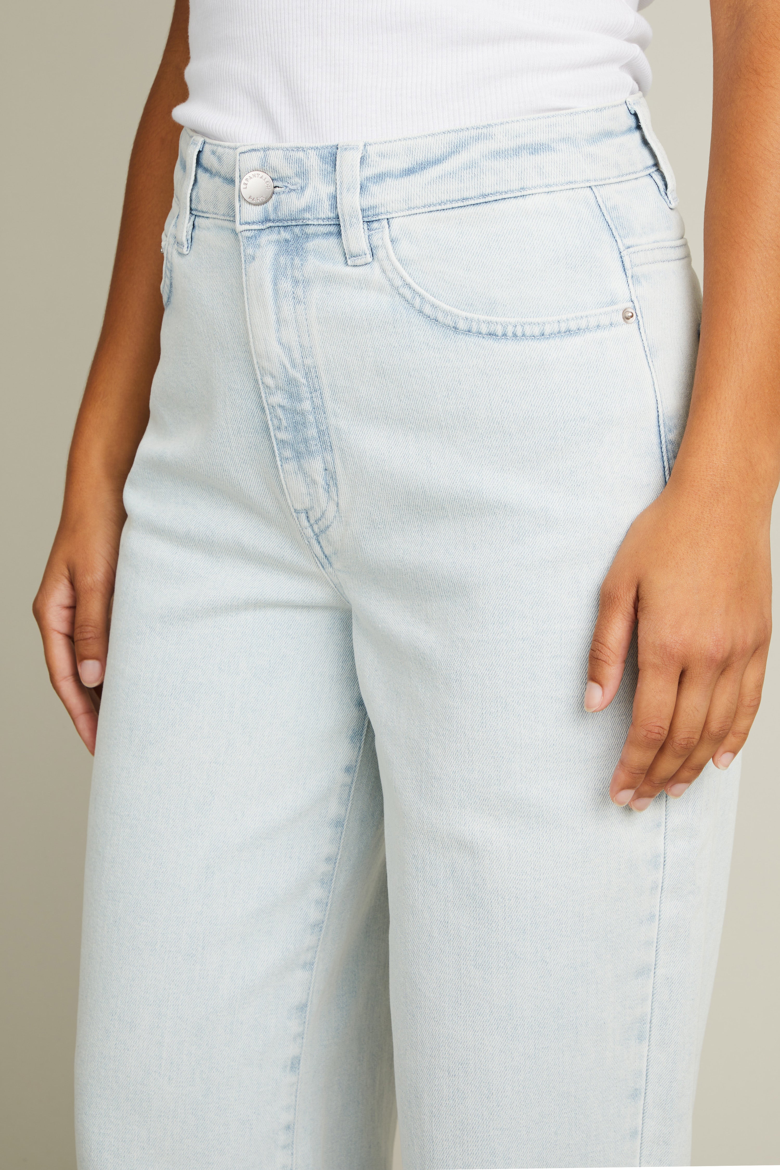 le-pantalon-jean-balloon-jean-femme-ice-blue-coupe-large image 3
