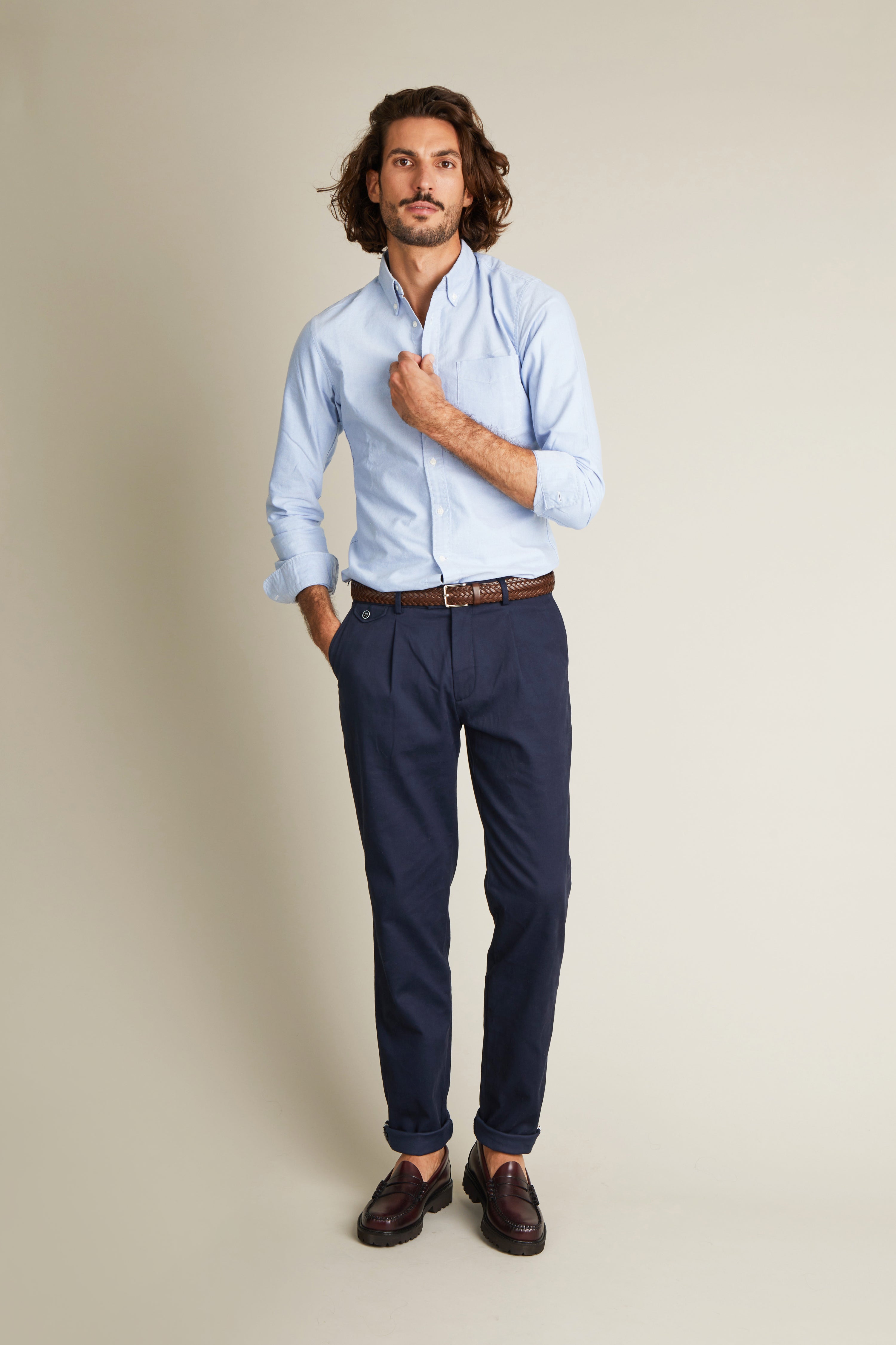 le-pantalon-chinos-homme-chino-pinces-marine-chino-bleu-carotte image 5