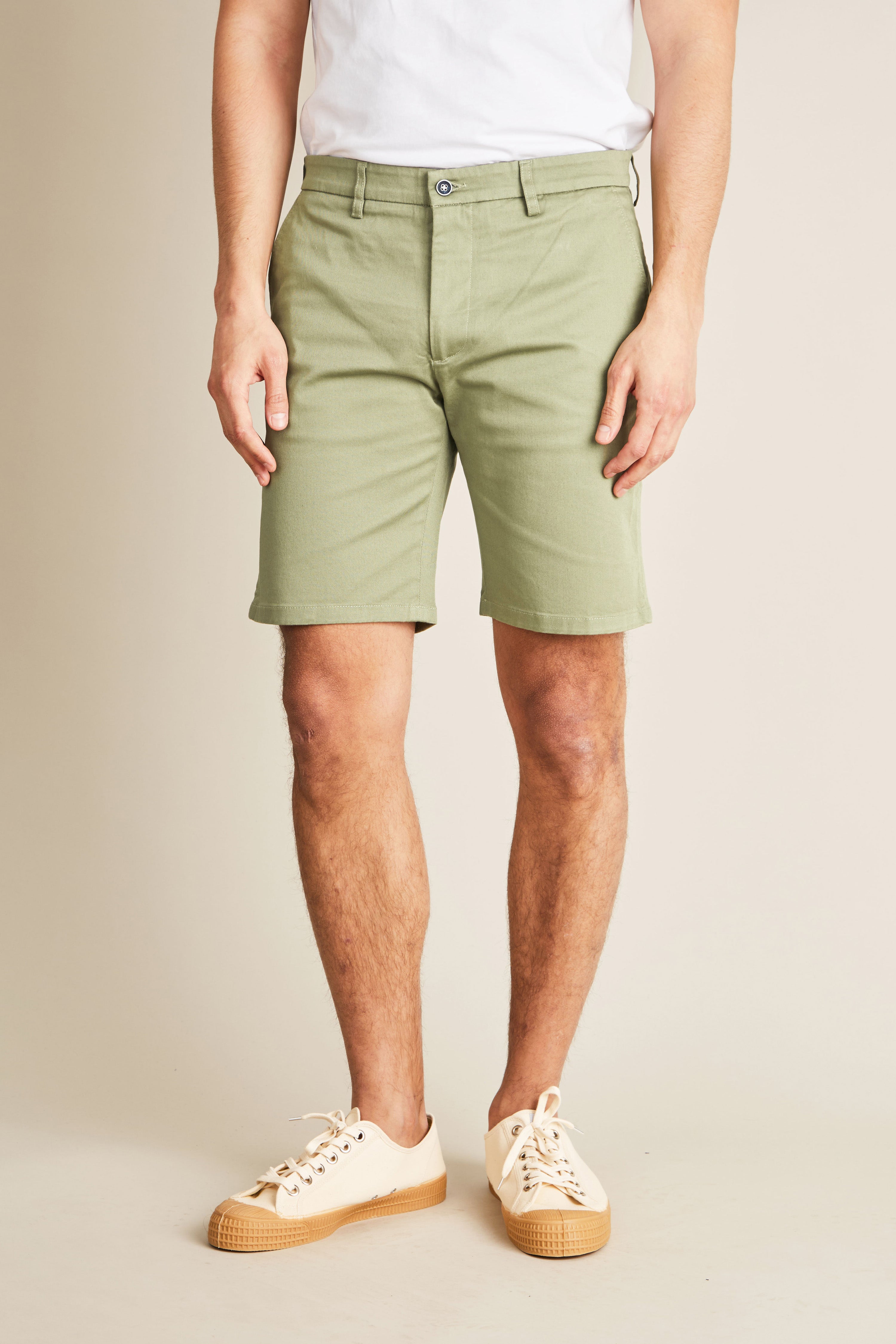le-pantalon-bermuda-vert-tilleul-short-homme-coton-semi-slim image 1