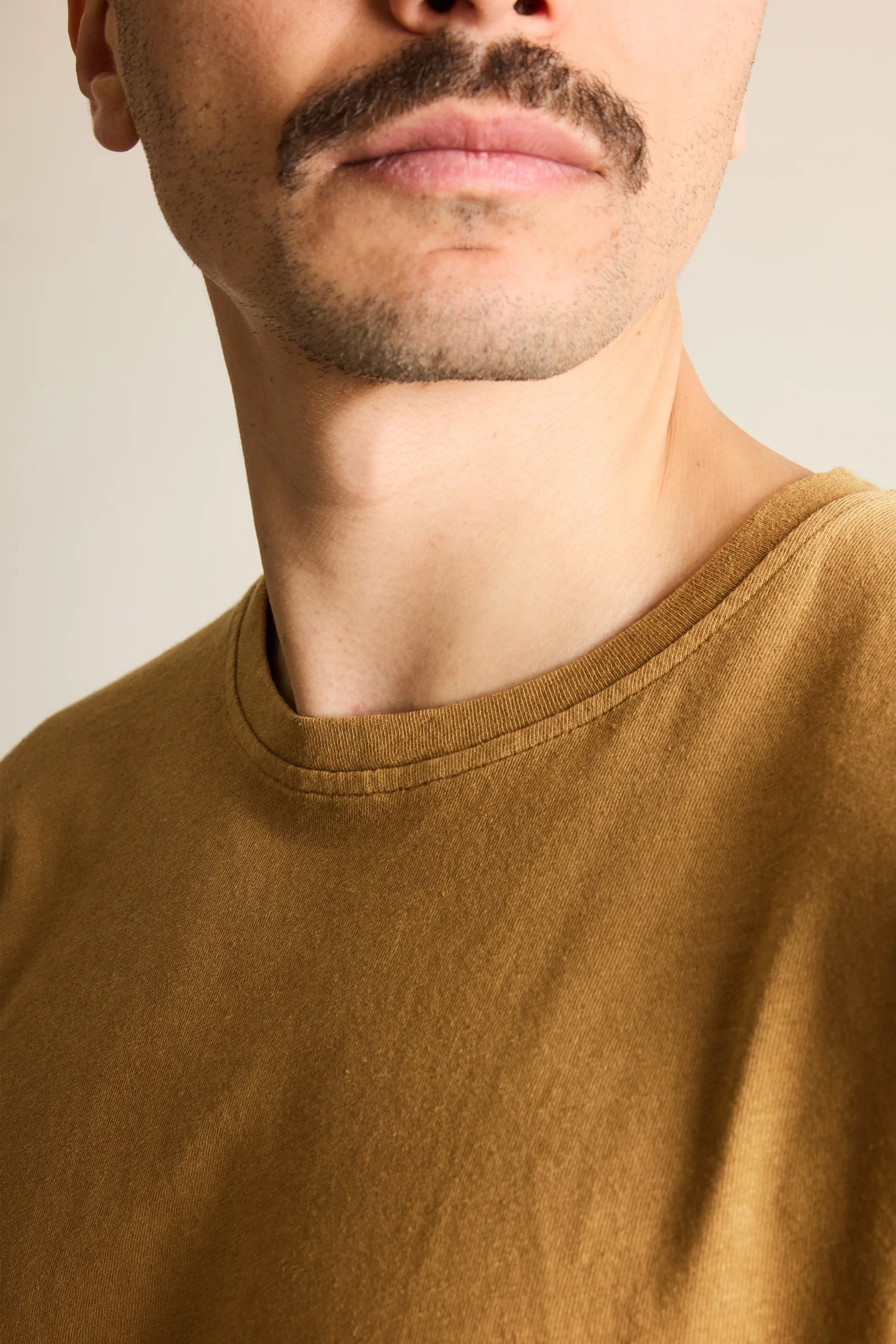 le-pantalon-t-shirts-tee-shirt-coton-lin-caramel-bio image 2