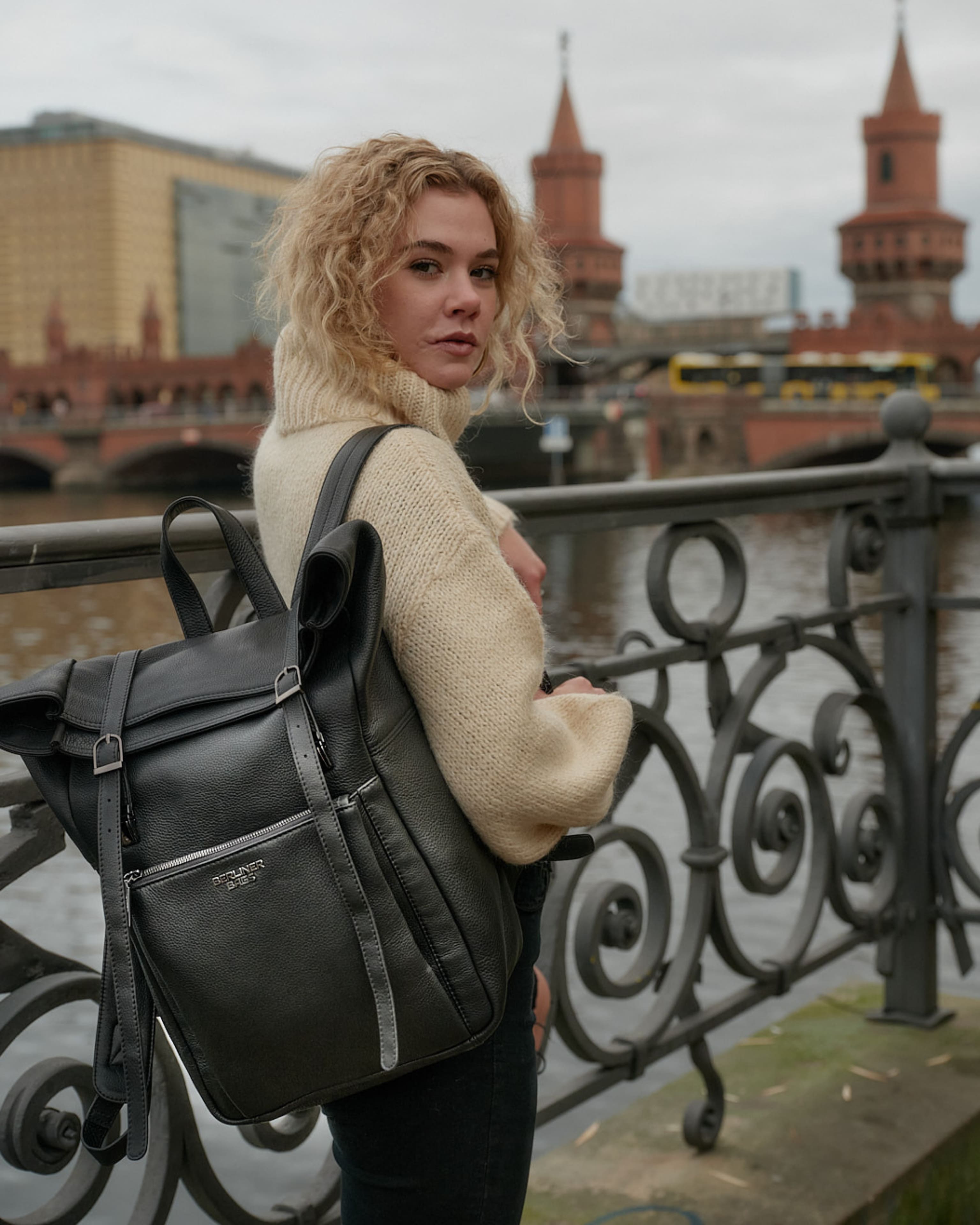 berliner-bags-lille-sac-dos-cuir-noir-ordinateur image 7